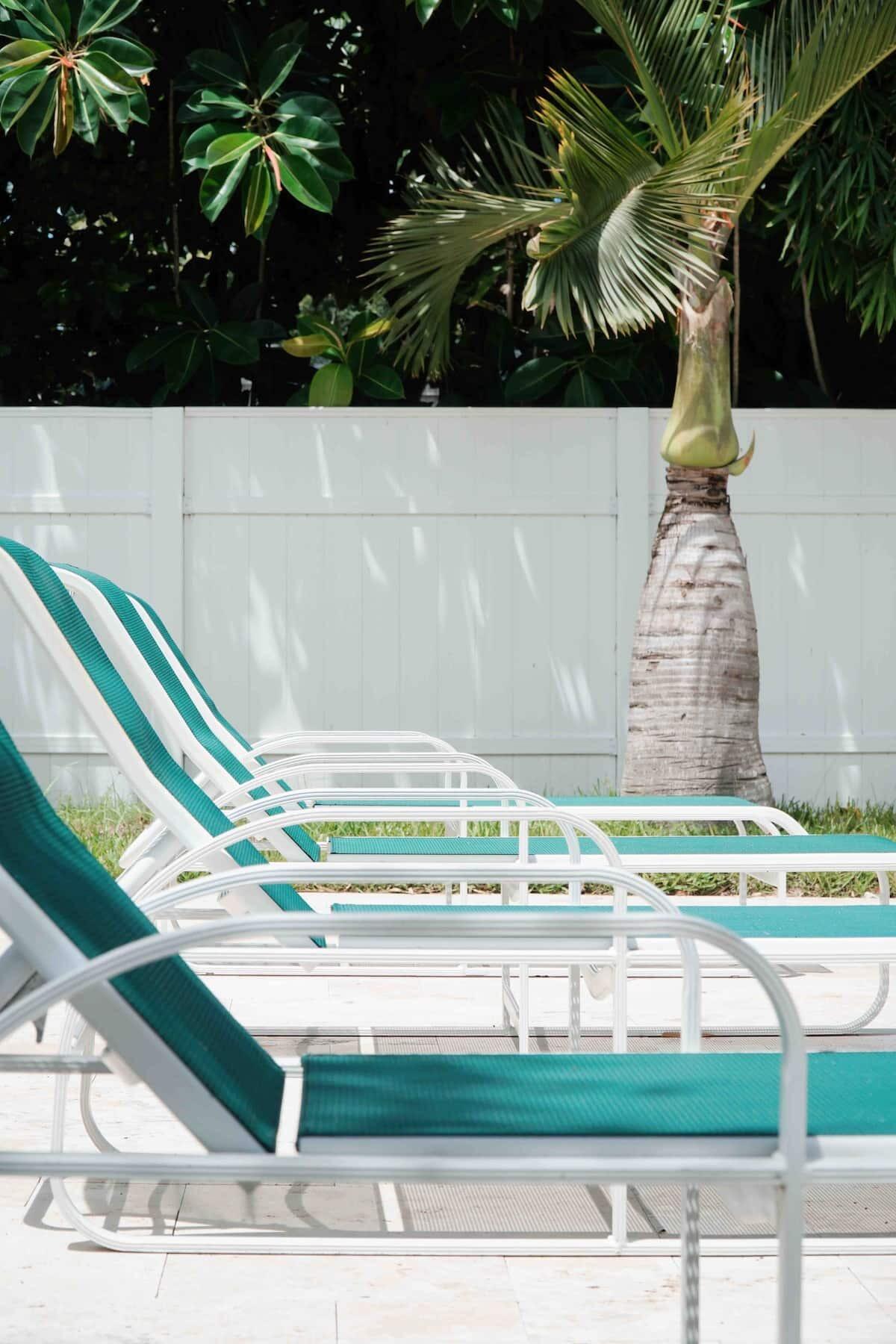 10869 SE Linden Street