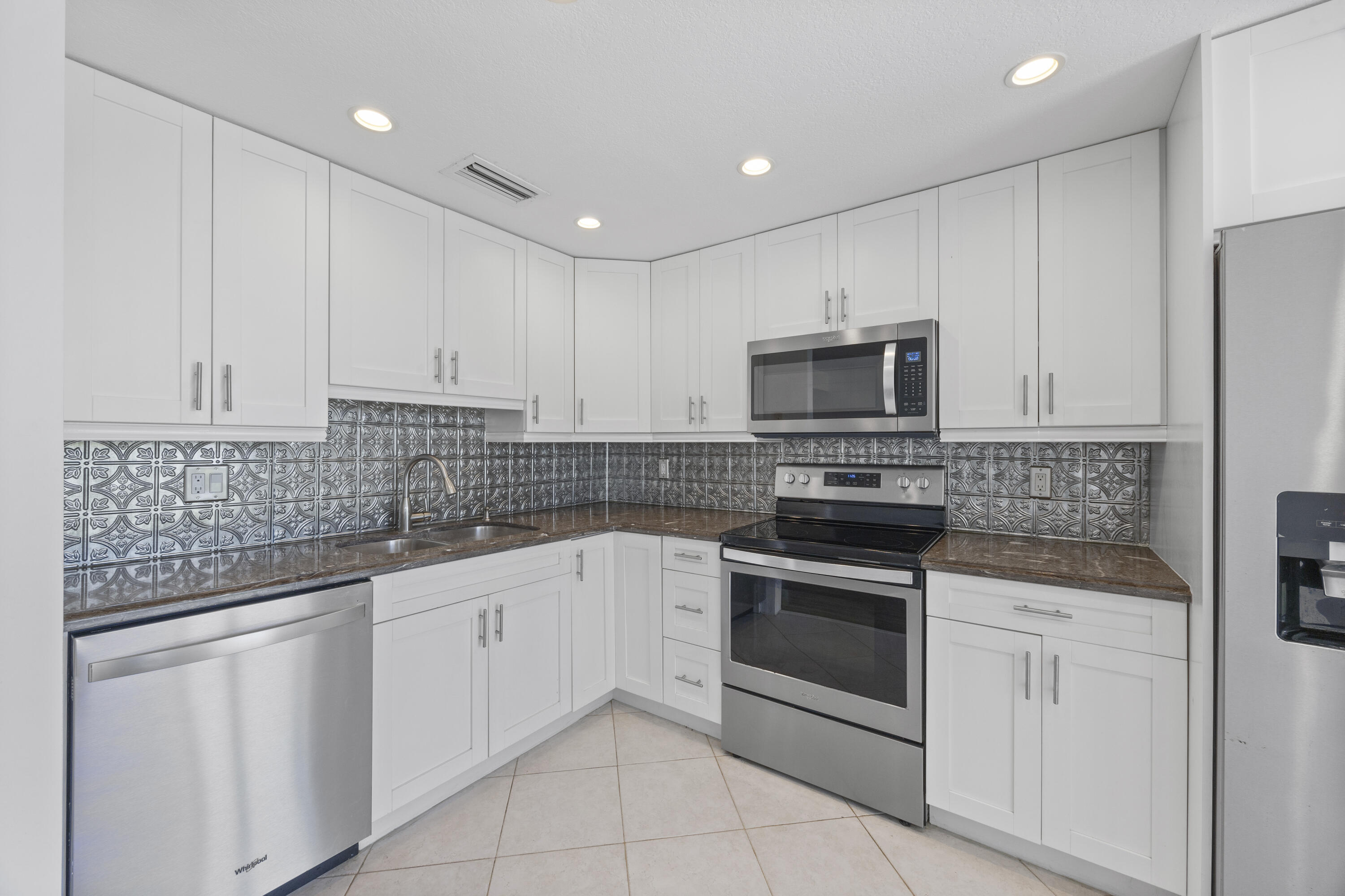 1648 Cove 109 Drive 109