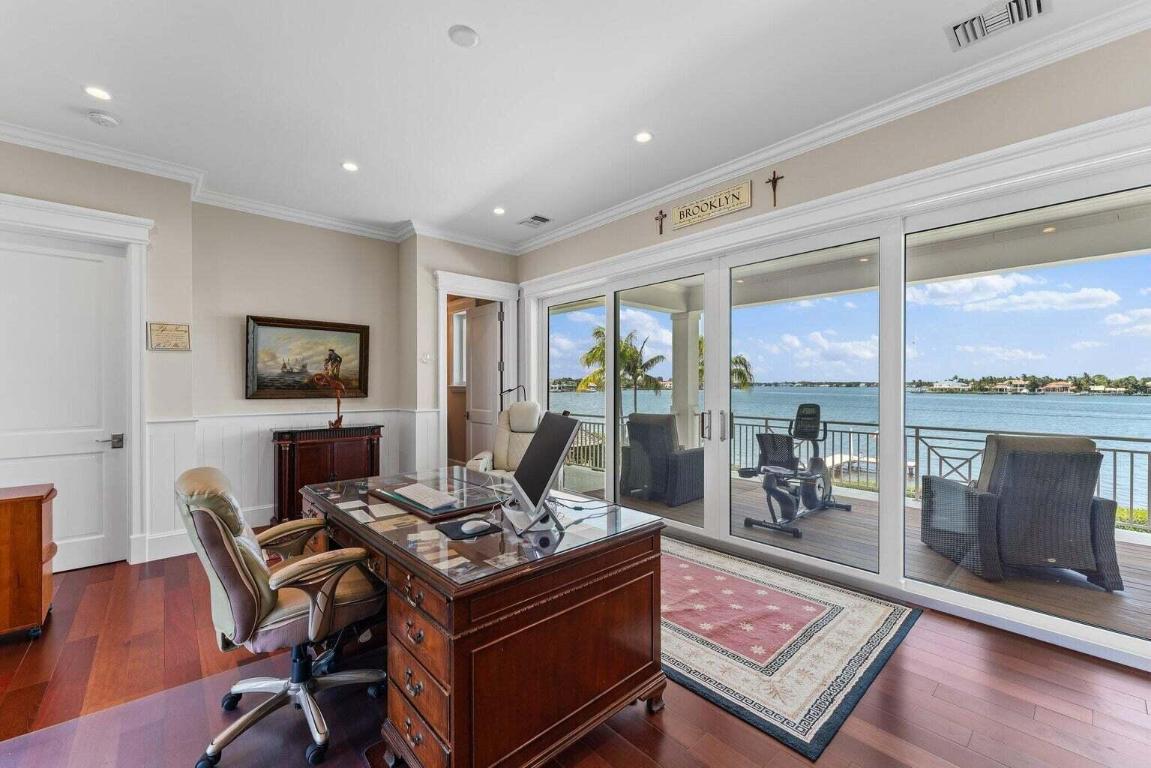 5874 Pennock Point Road