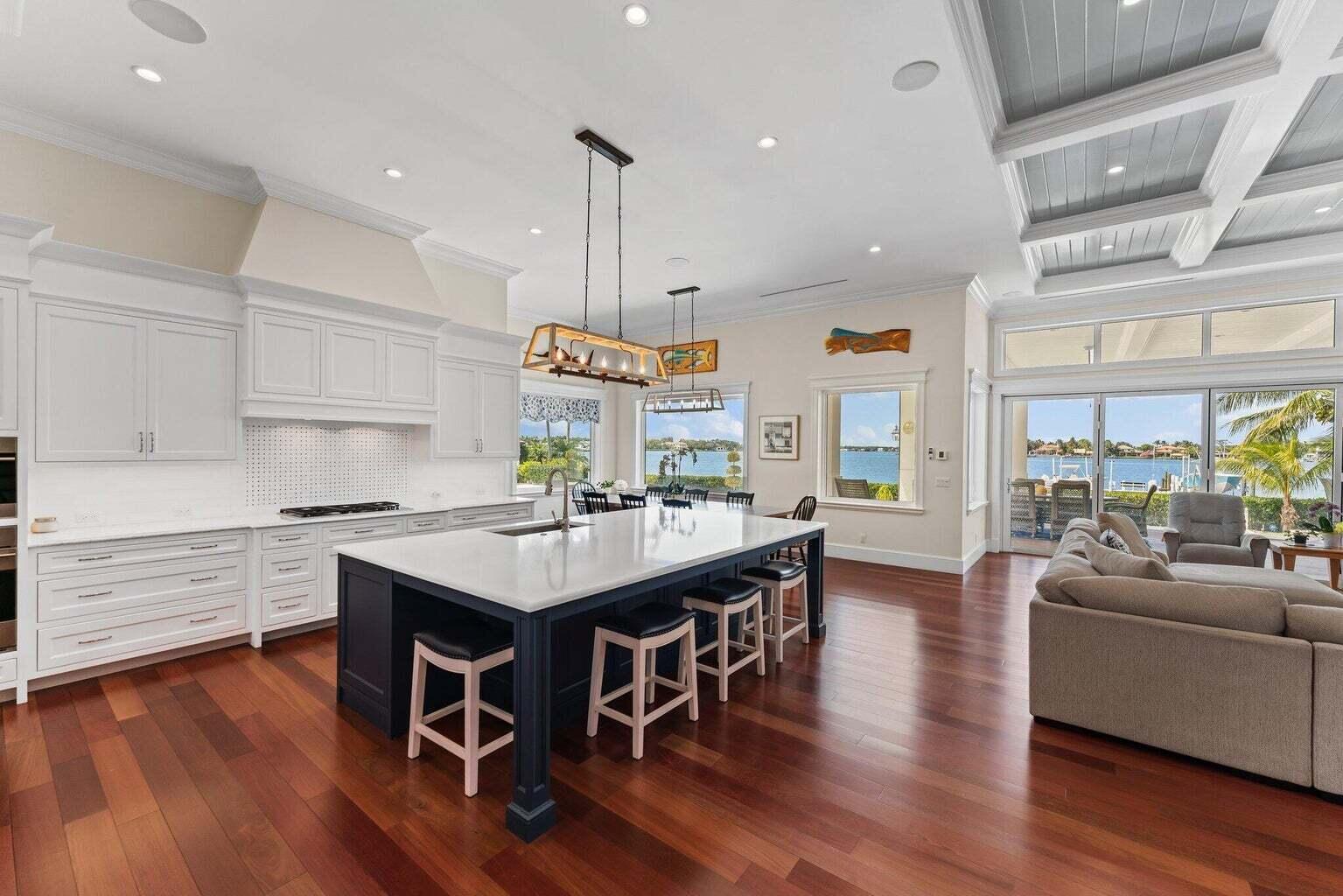 5874 Pennock Point Road