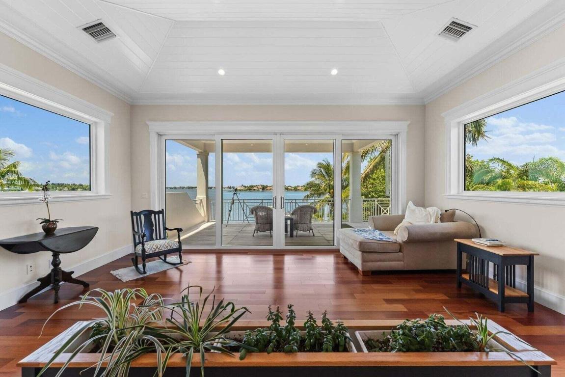 5874 Pennock Point Road