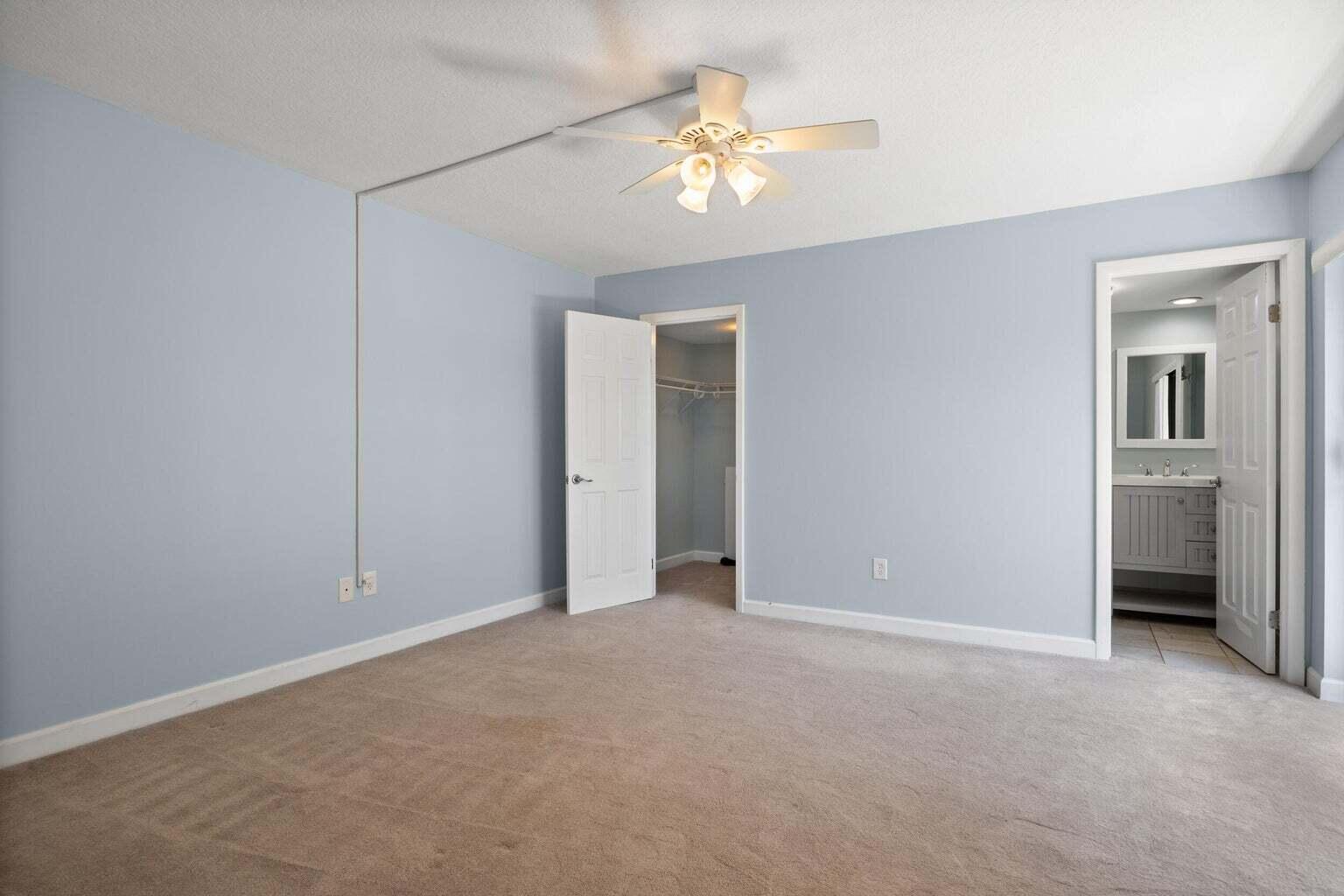 825 Center Street 8c