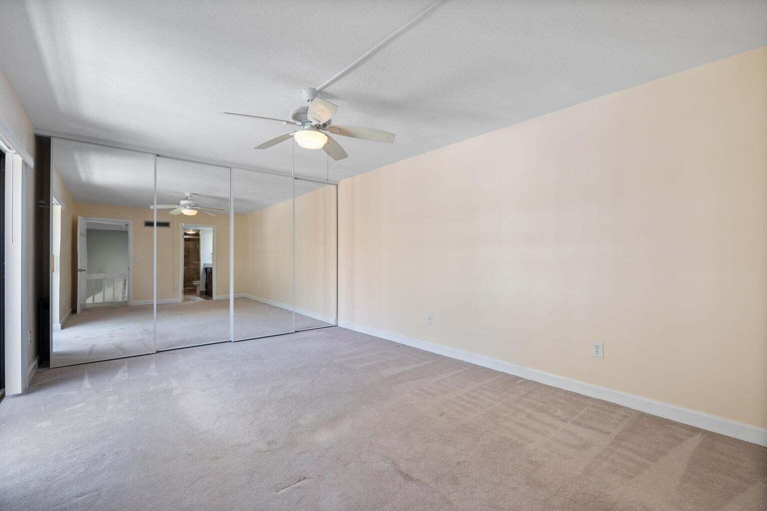 825 Center Street 8c