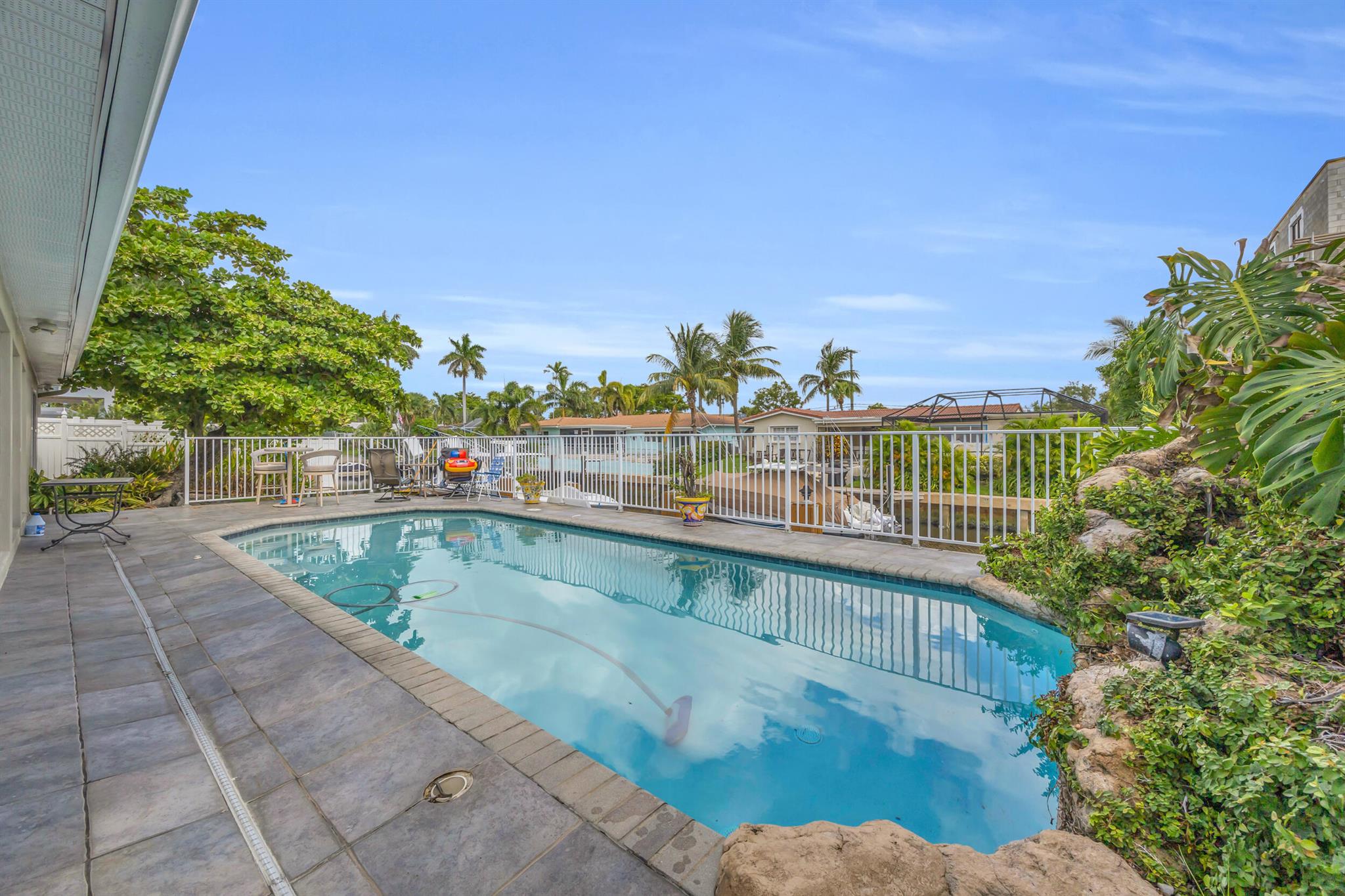 737 NE 71st Street