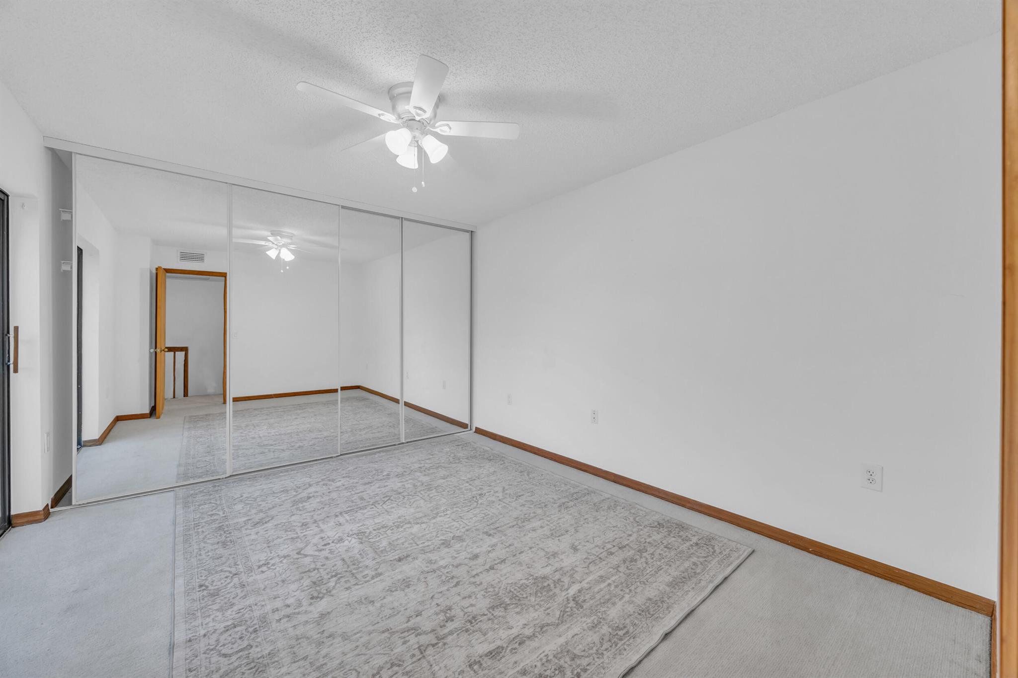 1914 19th Lane