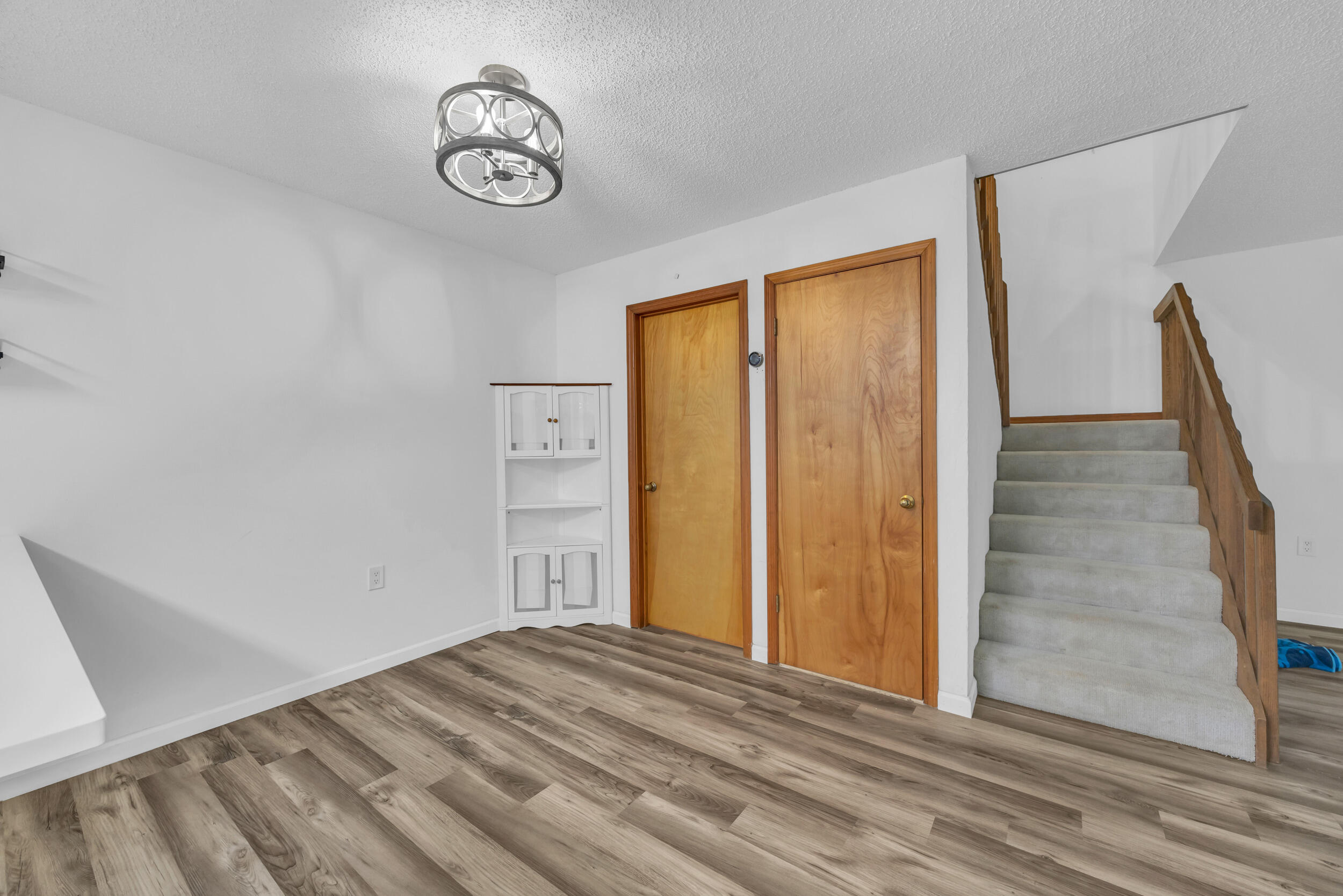 1914 19th Lane