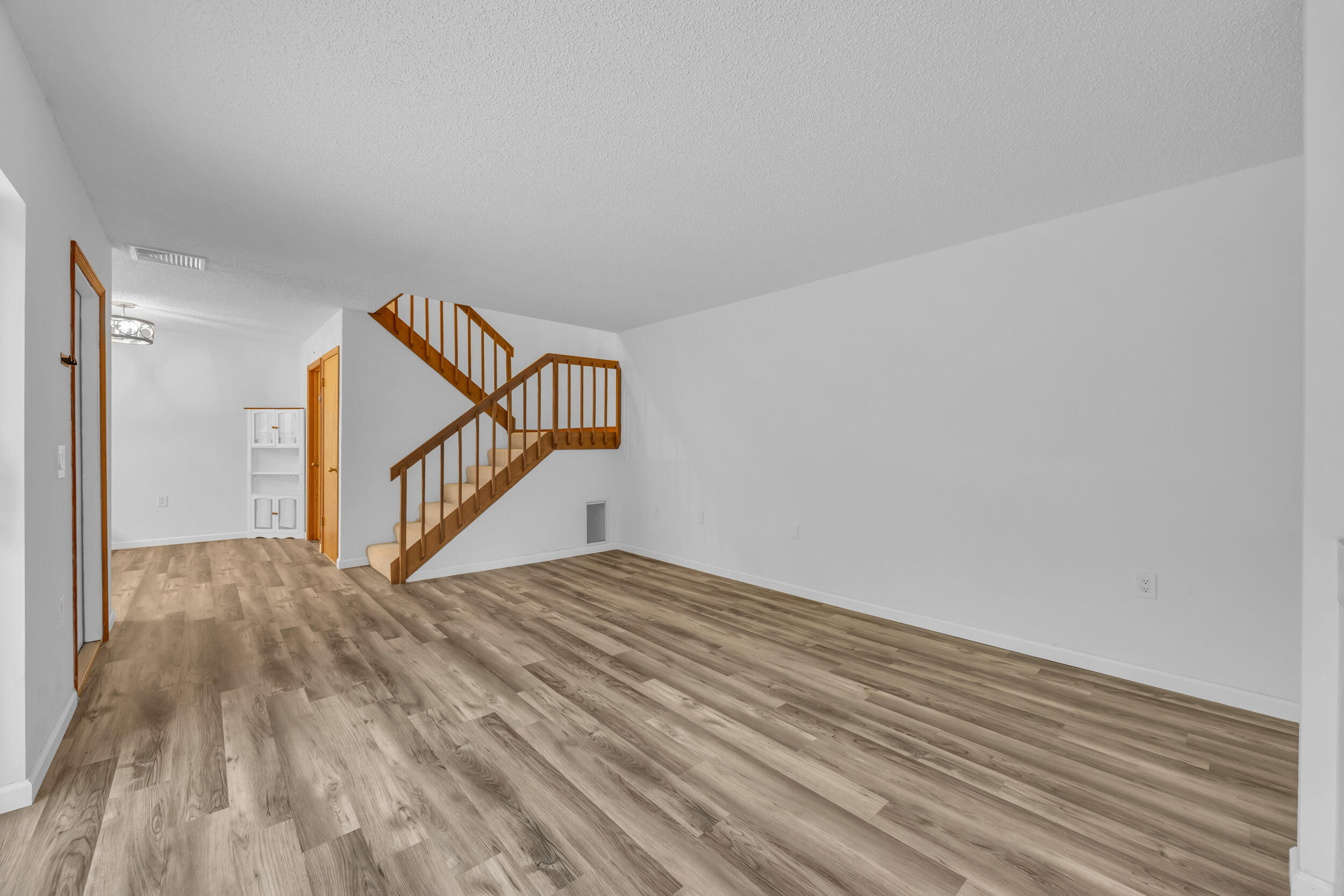 1914 19th Lane