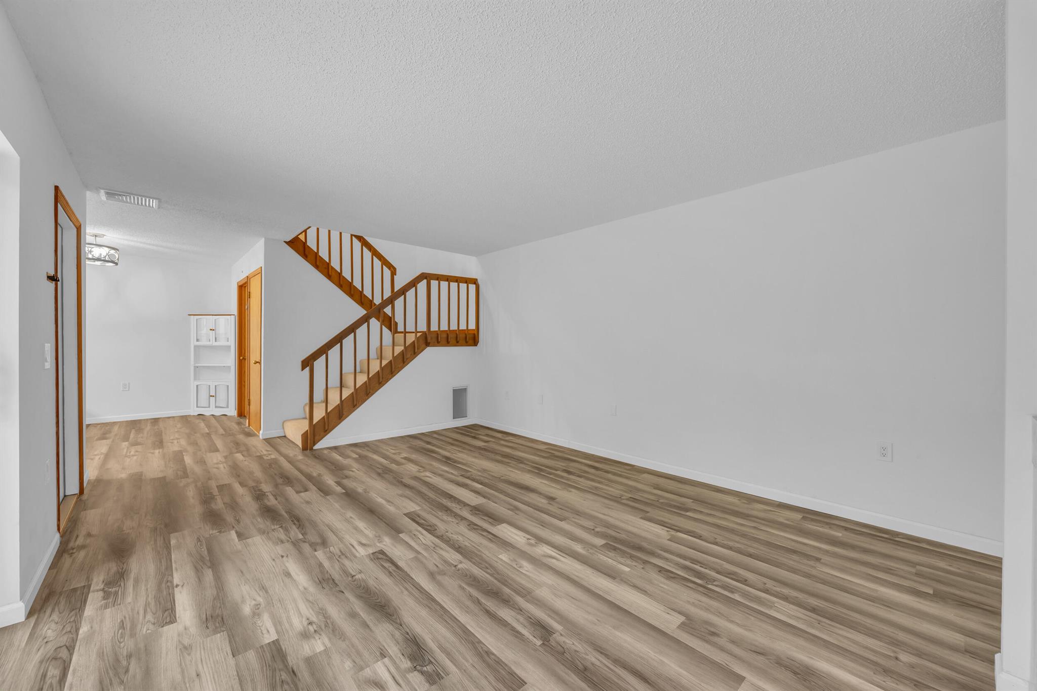 1914 19th Lane