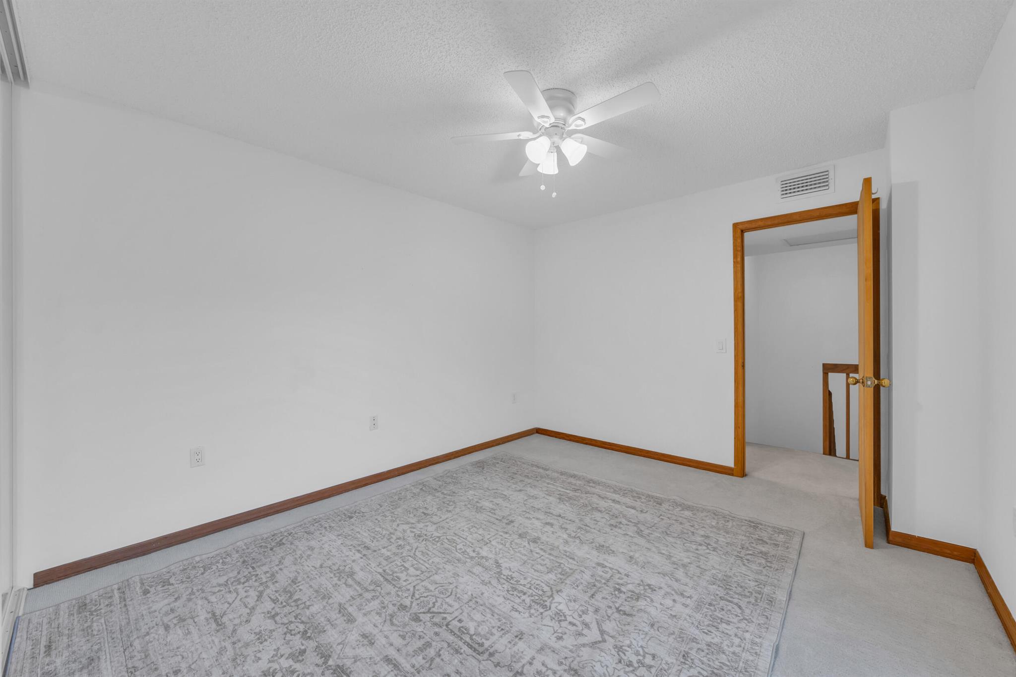 1914 19th Lane