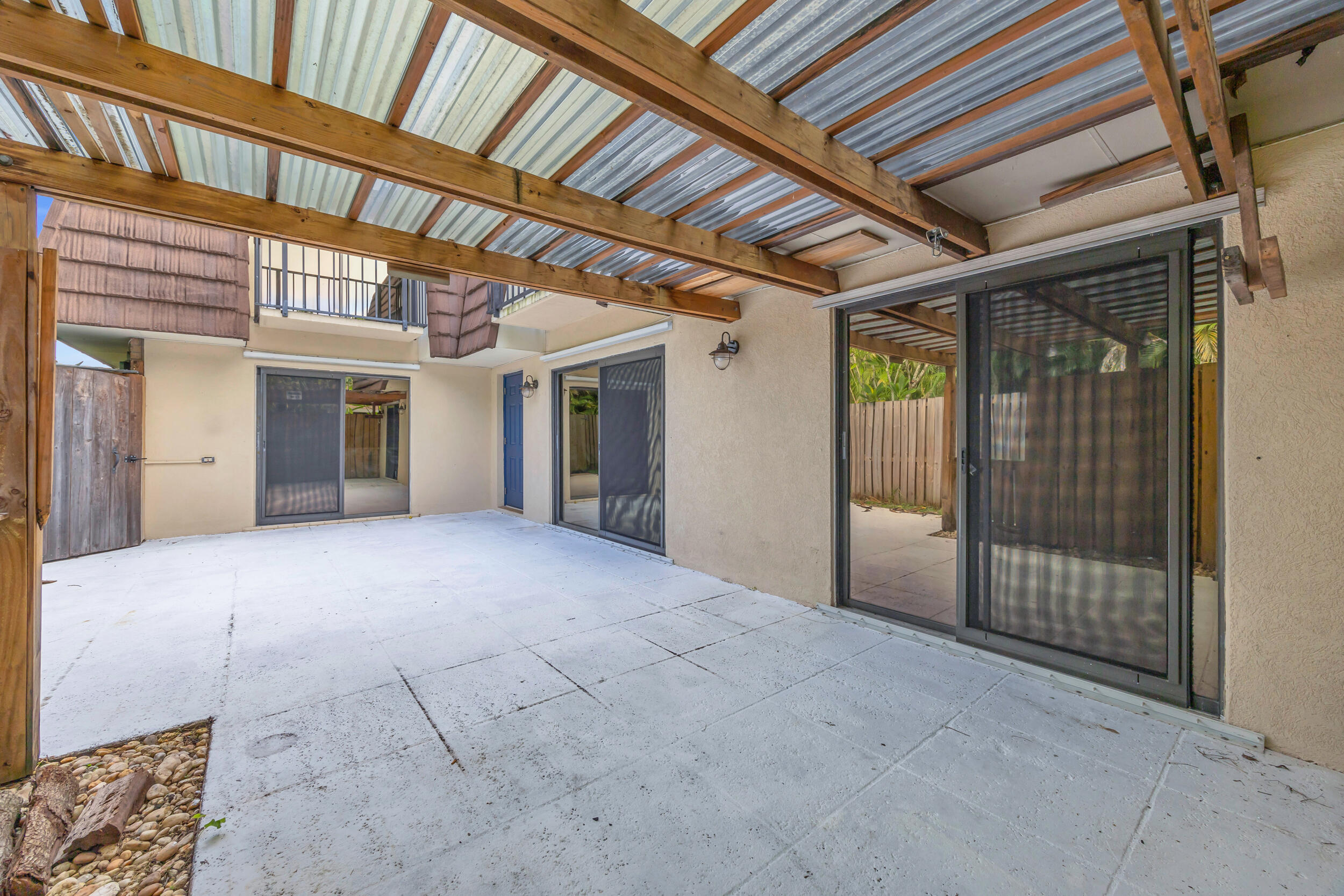 1914 19th Lane