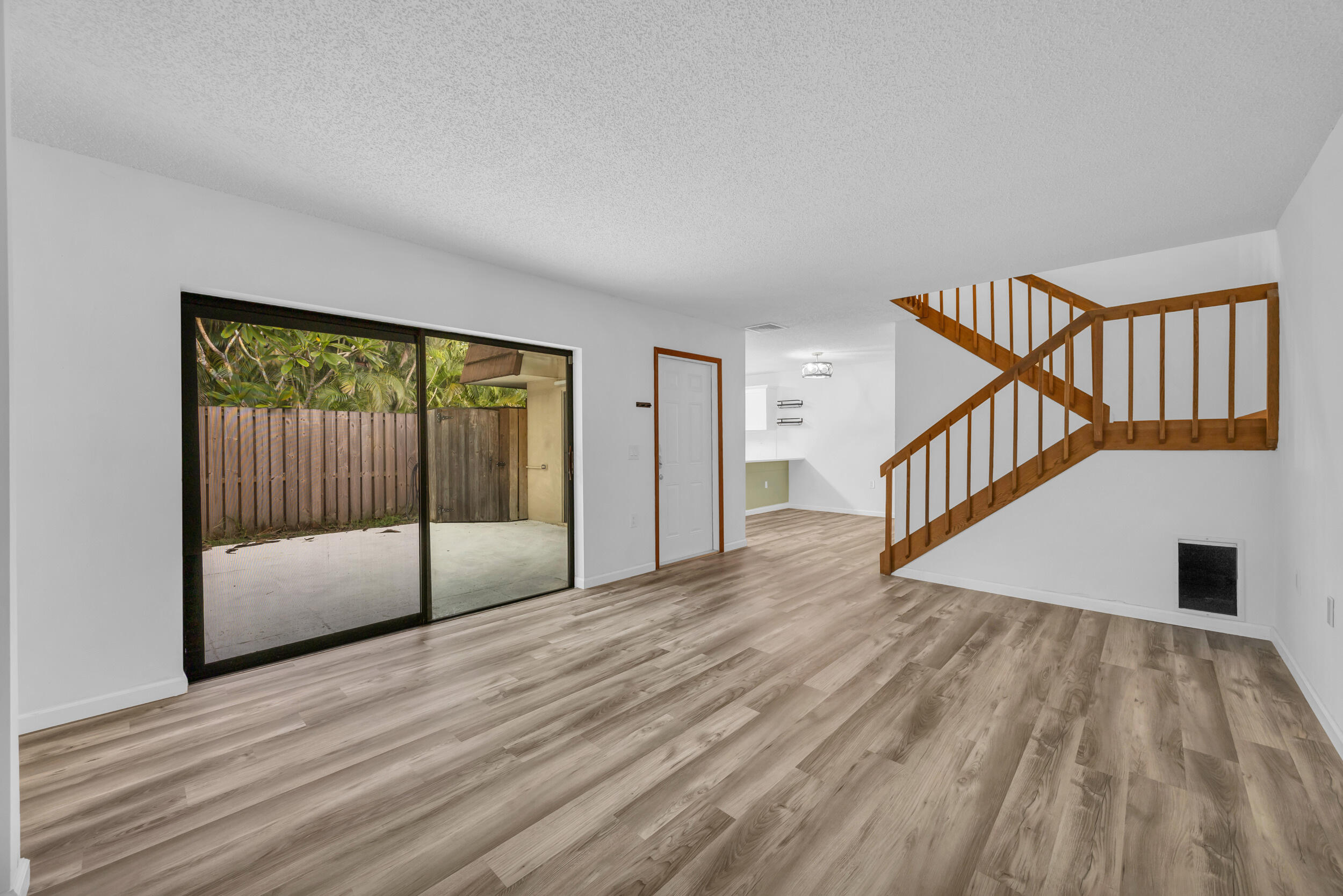 1914 19th Lane