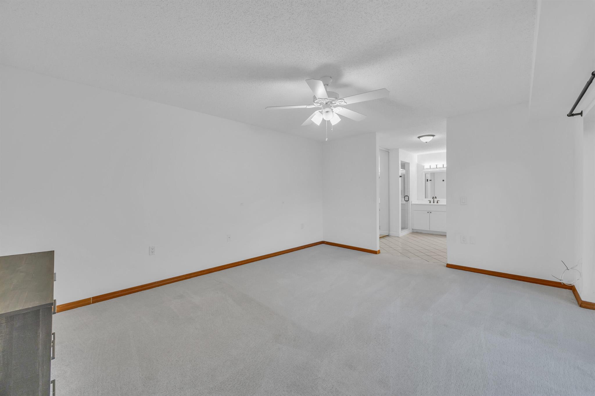 1914 19th Lane