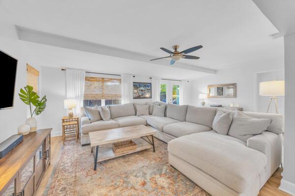 102 Pineview Road