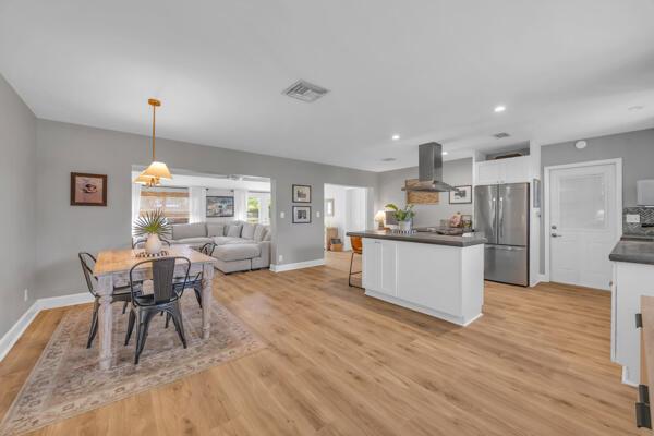 102 Pineview Road