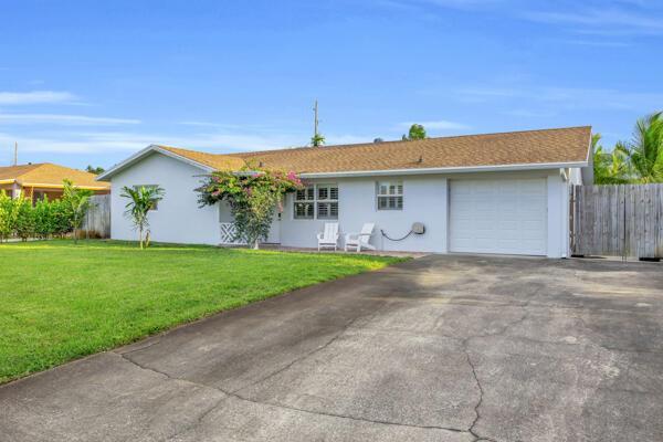 102 Pineview Road