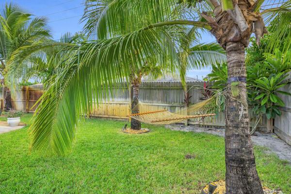102 Pineview Road
