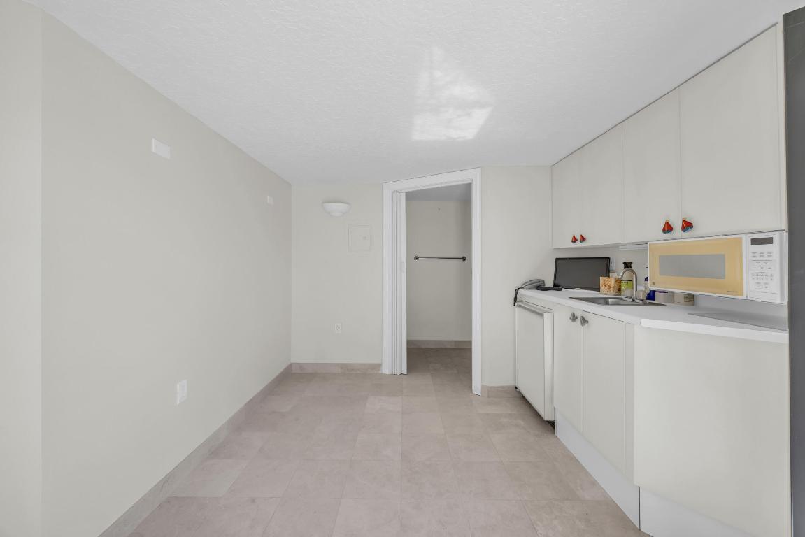 570 Ocean Drive 1301