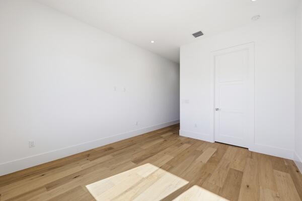 18417 Symphony Court