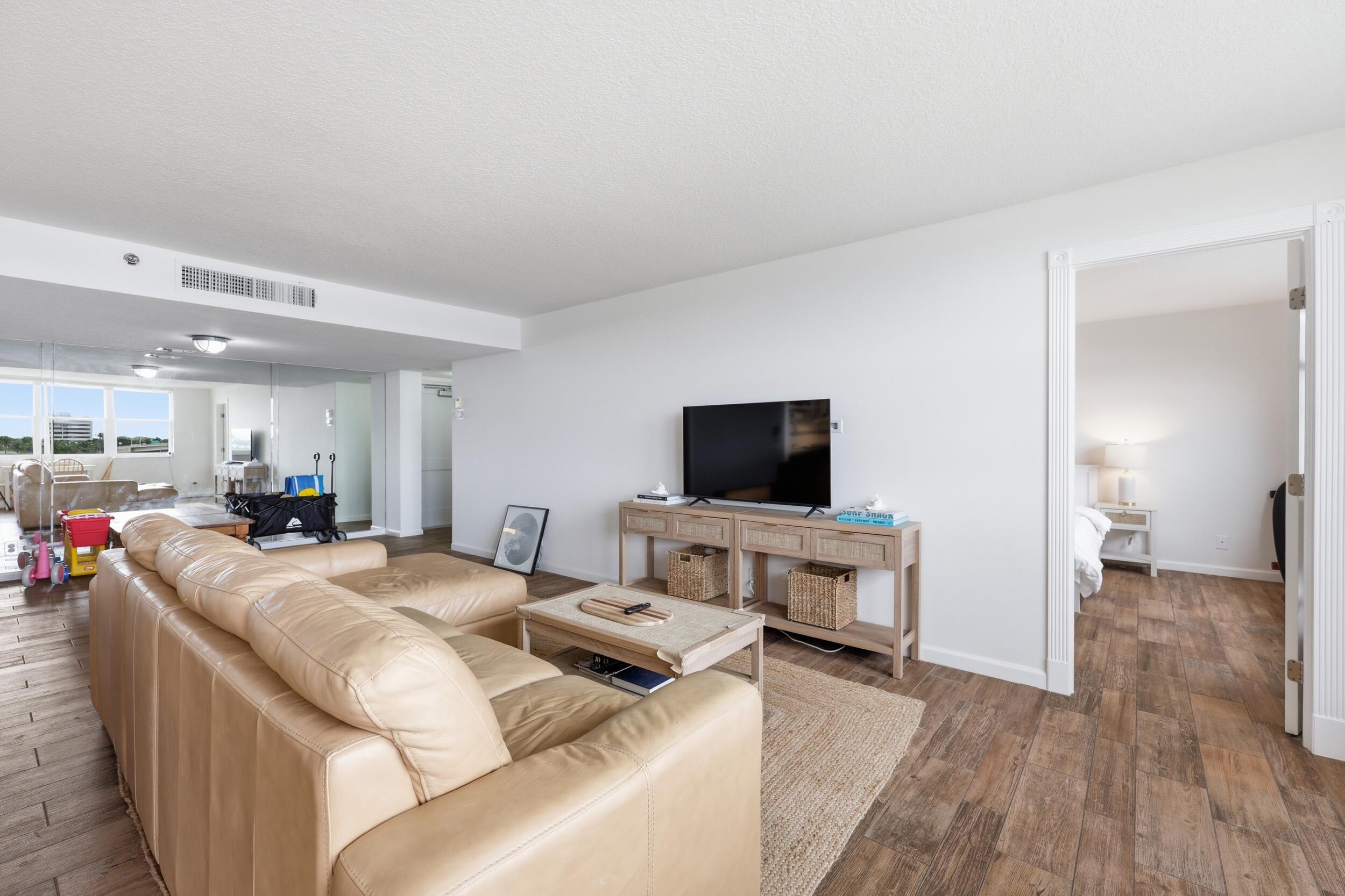 1648 Jupiter Cove Drive Unit: 411