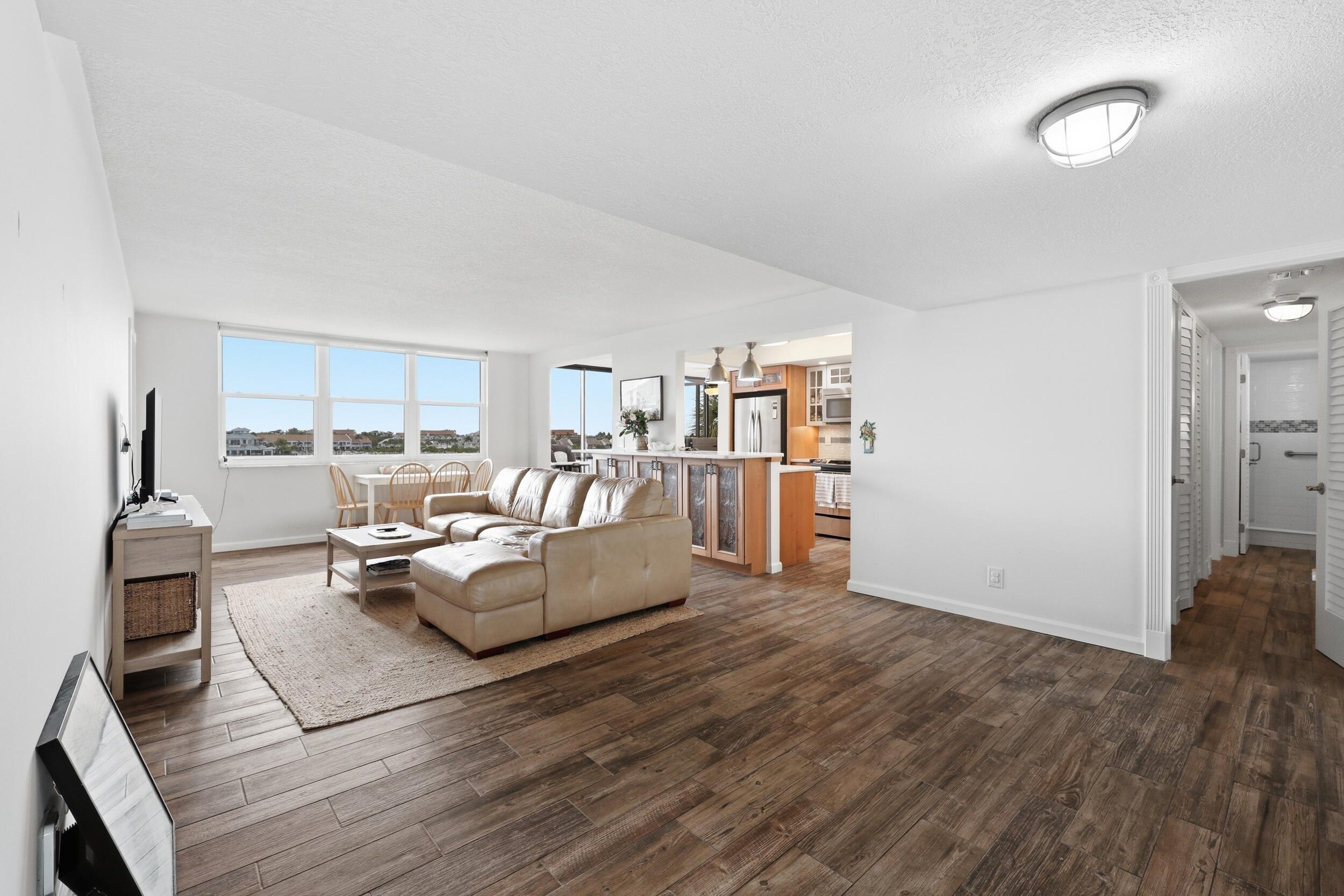 1648 Jupiter Cove Drive Unit: 411