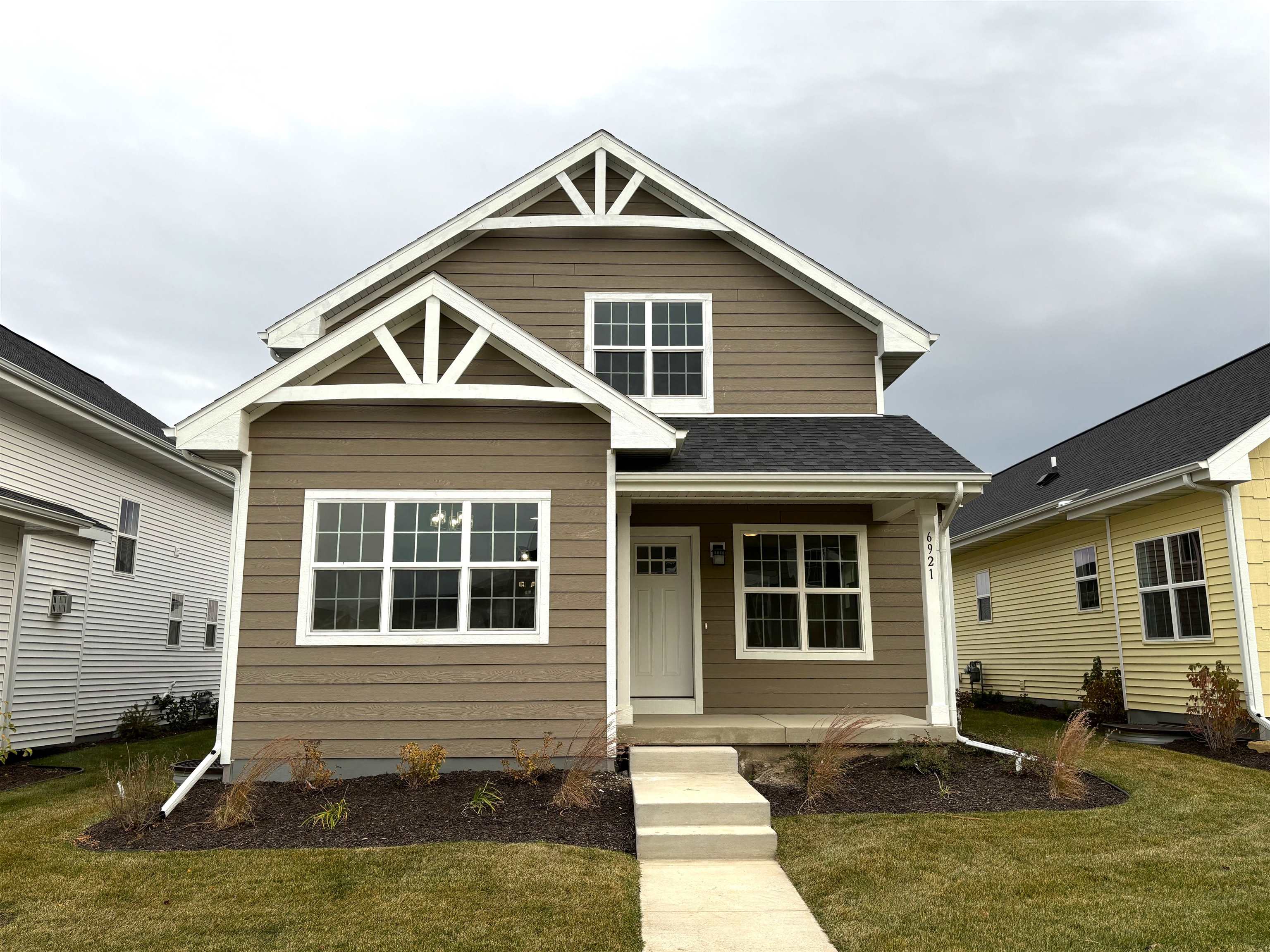 6921 Spotted Sandpiper Street