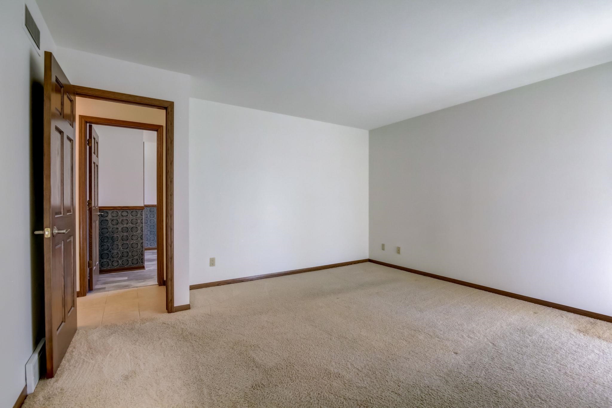 7500 E Hampstead Court