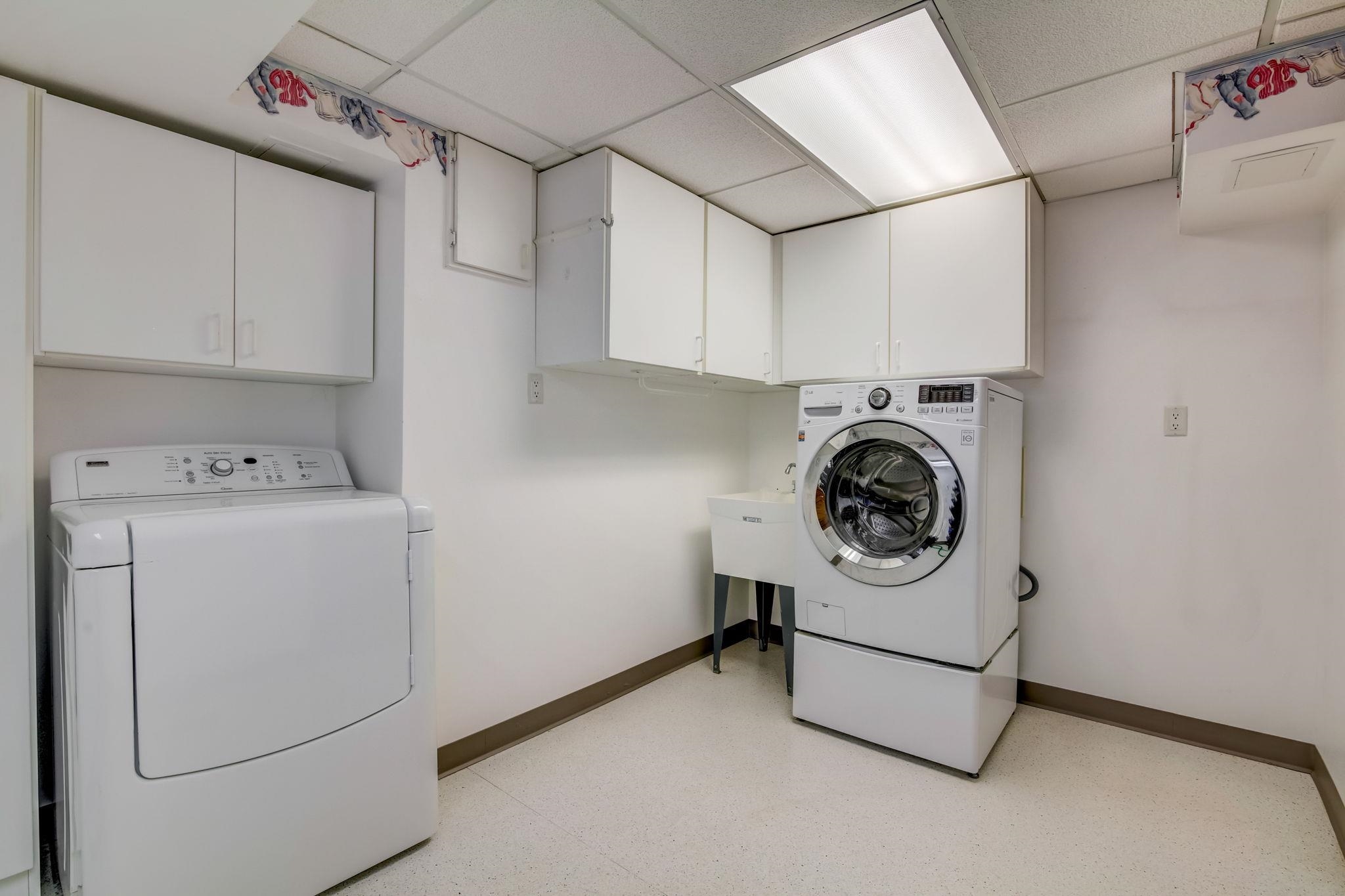 7500 E Hampstead Court