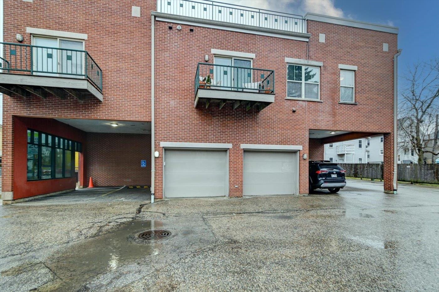 2929 Atwood Avenue 201