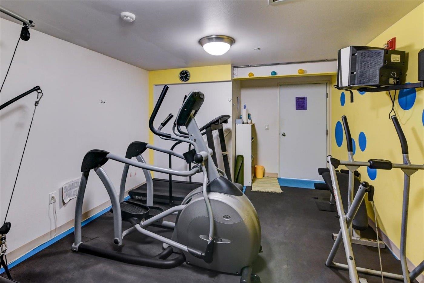 2929 Atwood Avenue 201