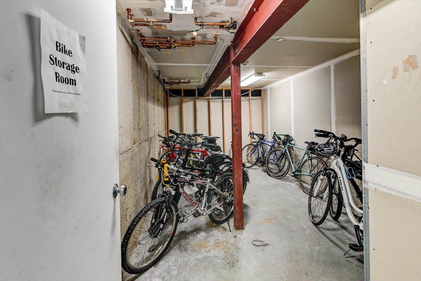 2929 Atwood Avenue 201