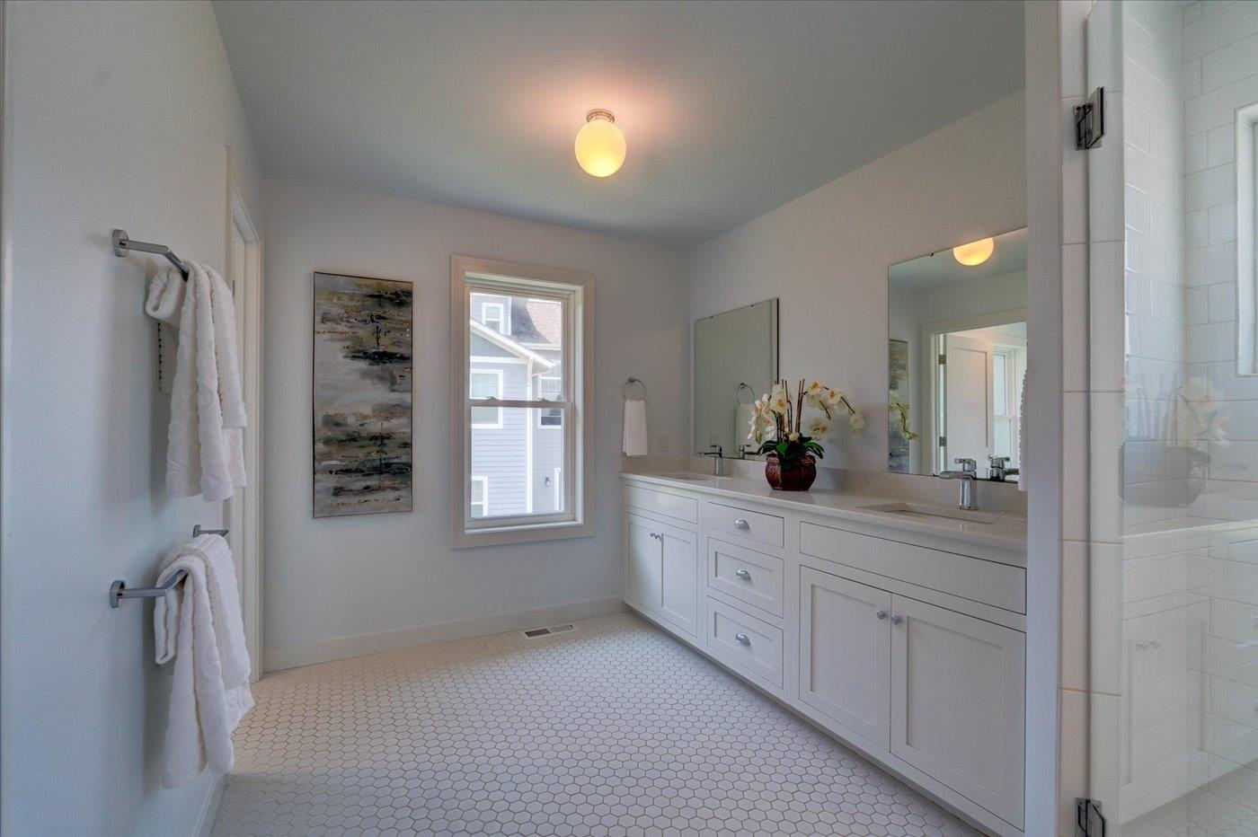 6739 N Chickahauk Trail