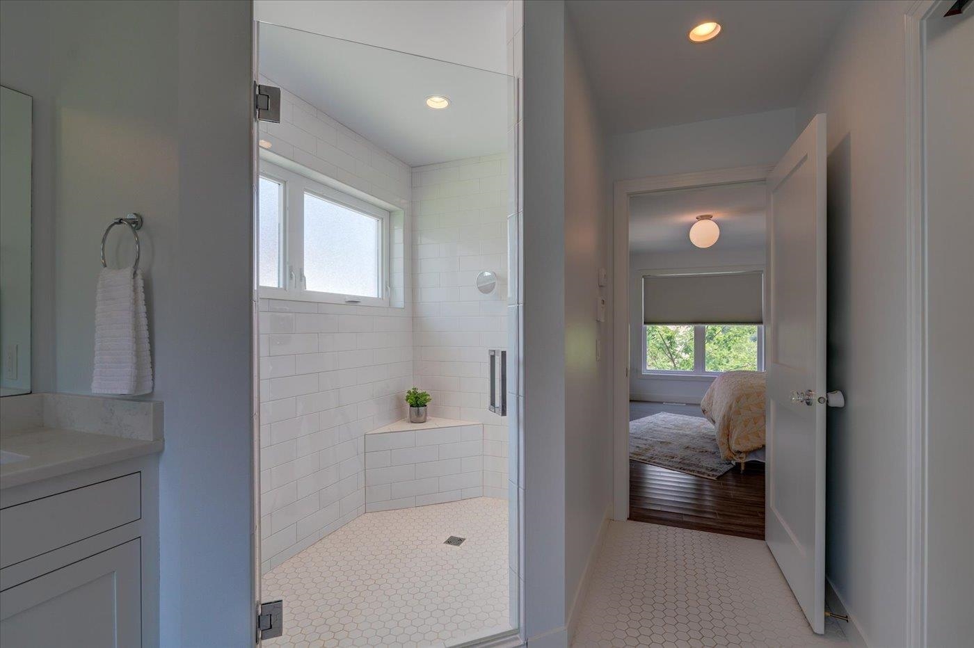 6739 N Chickahauk Trail