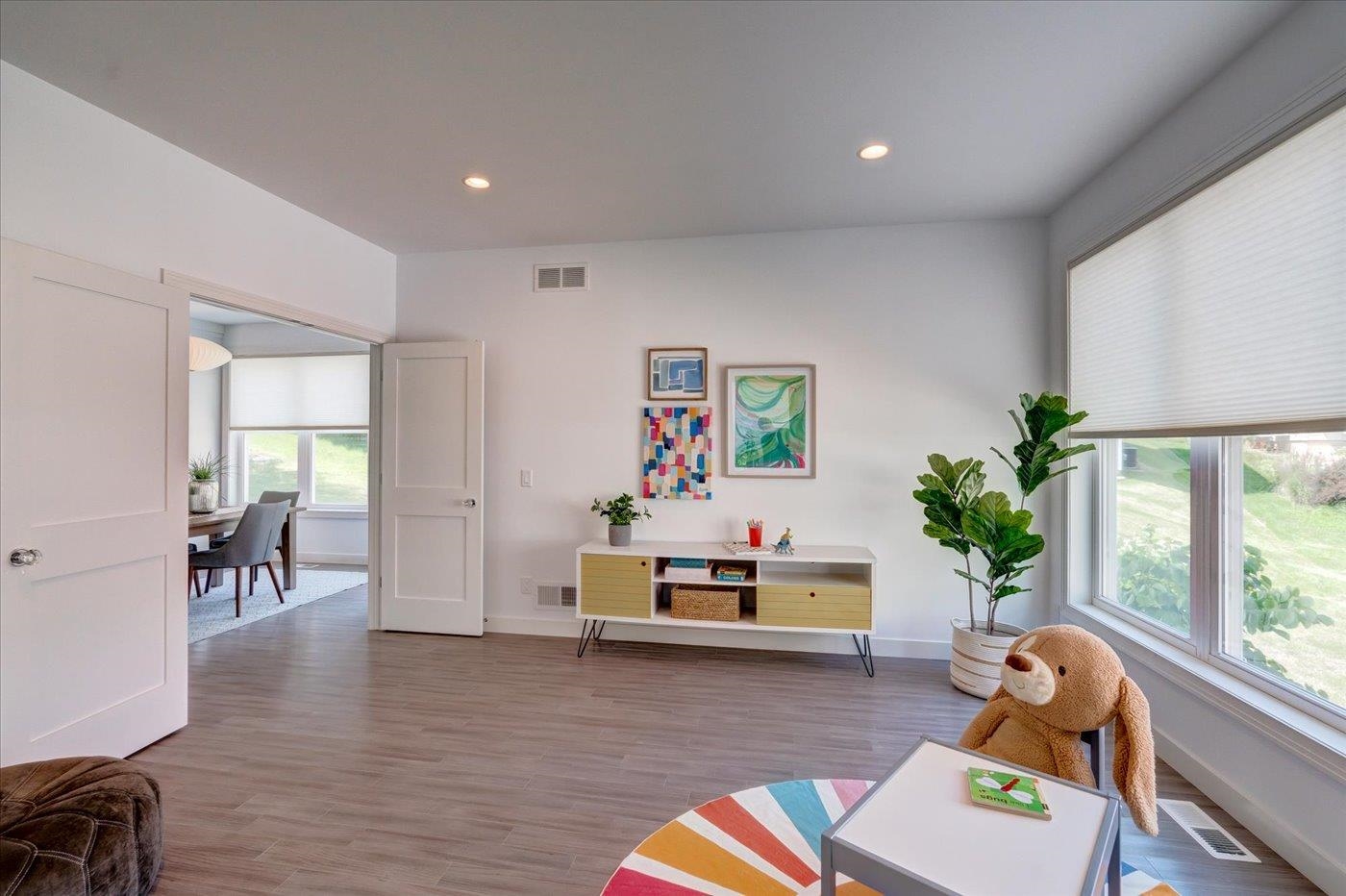 6739 N Chickahauk Trail