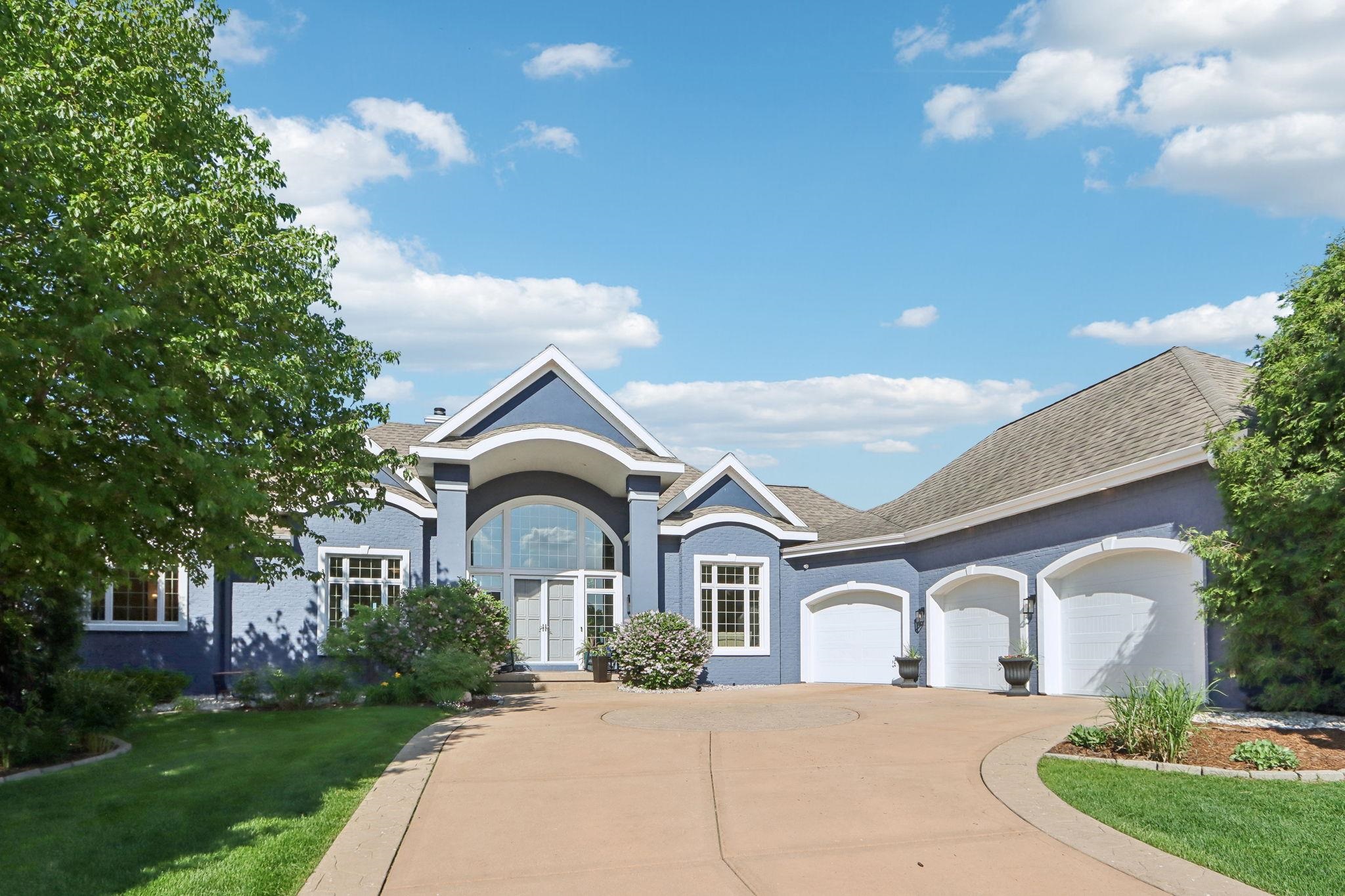 678 Inverness Street