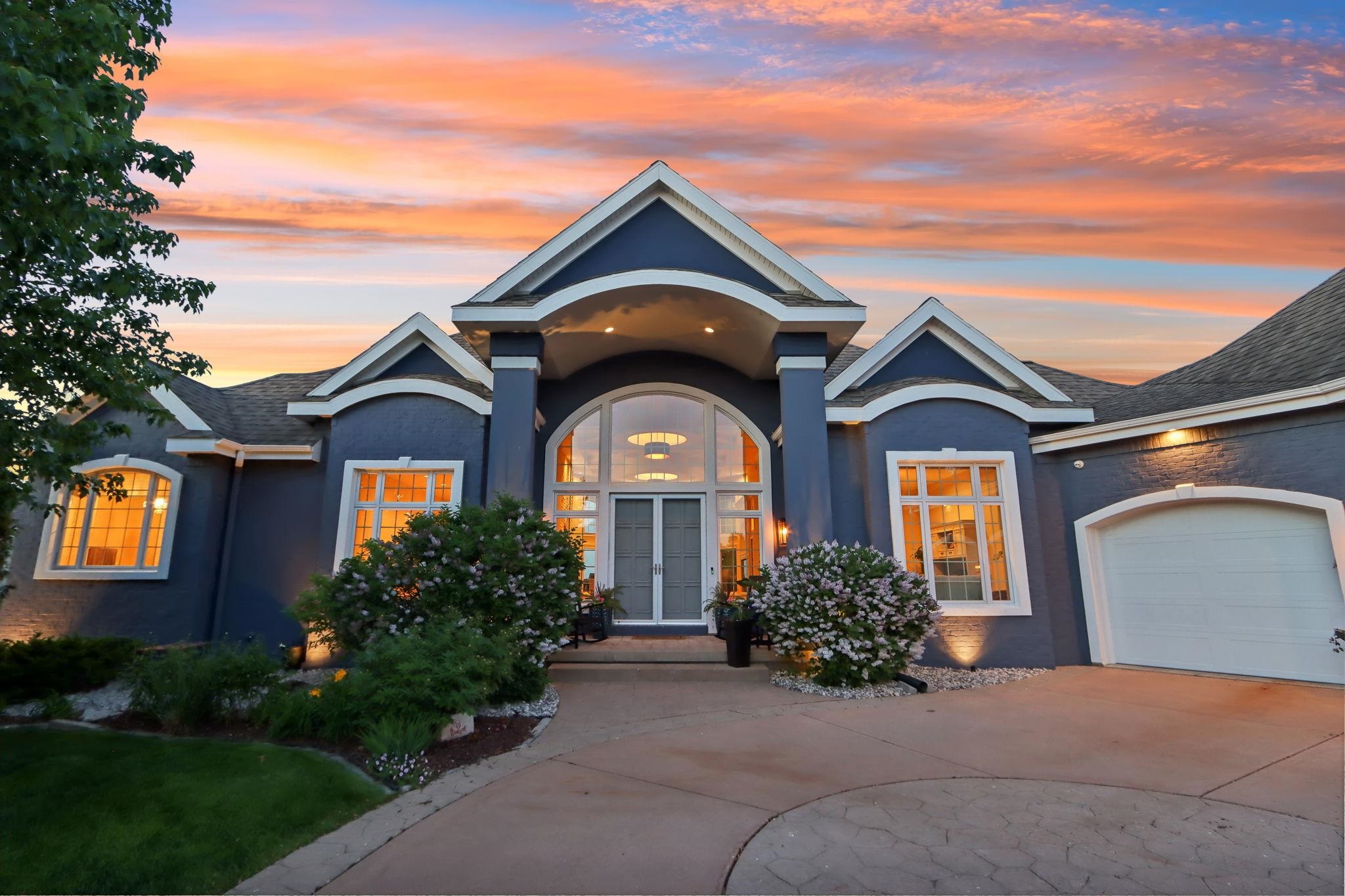 678 Inverness Street