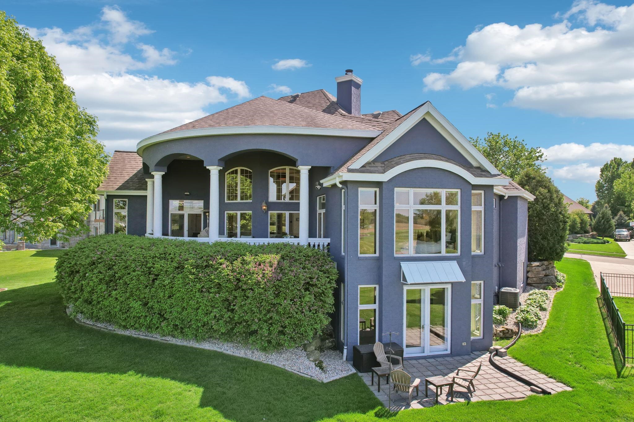 678 Inverness Street