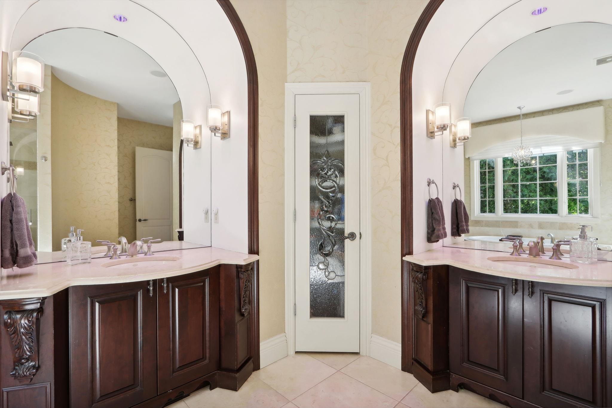 678 Inverness Street