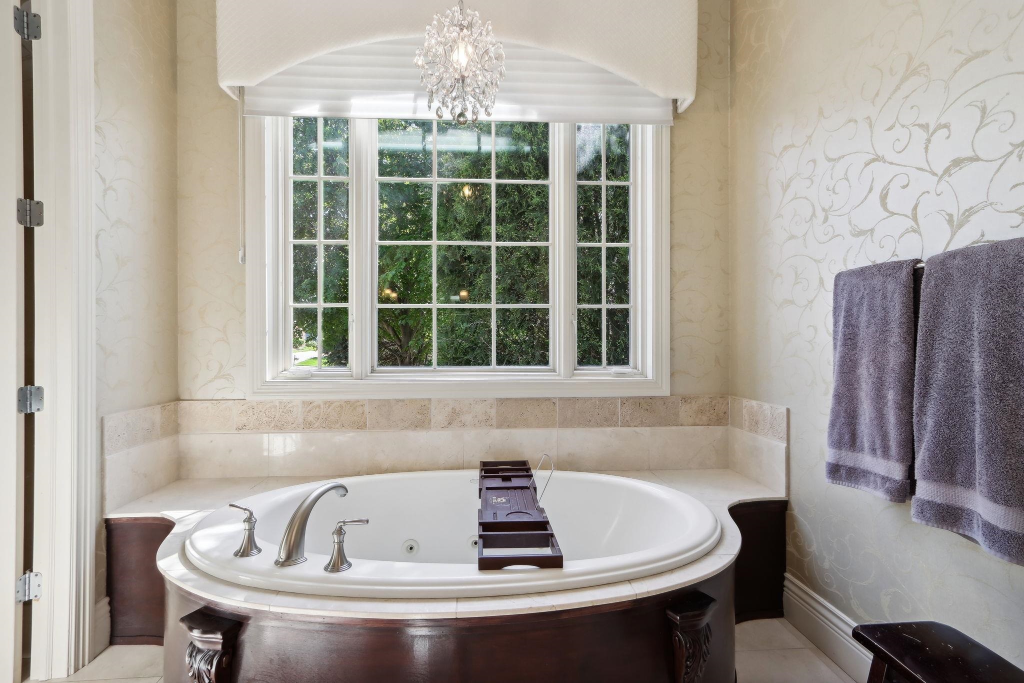 678 Inverness Street