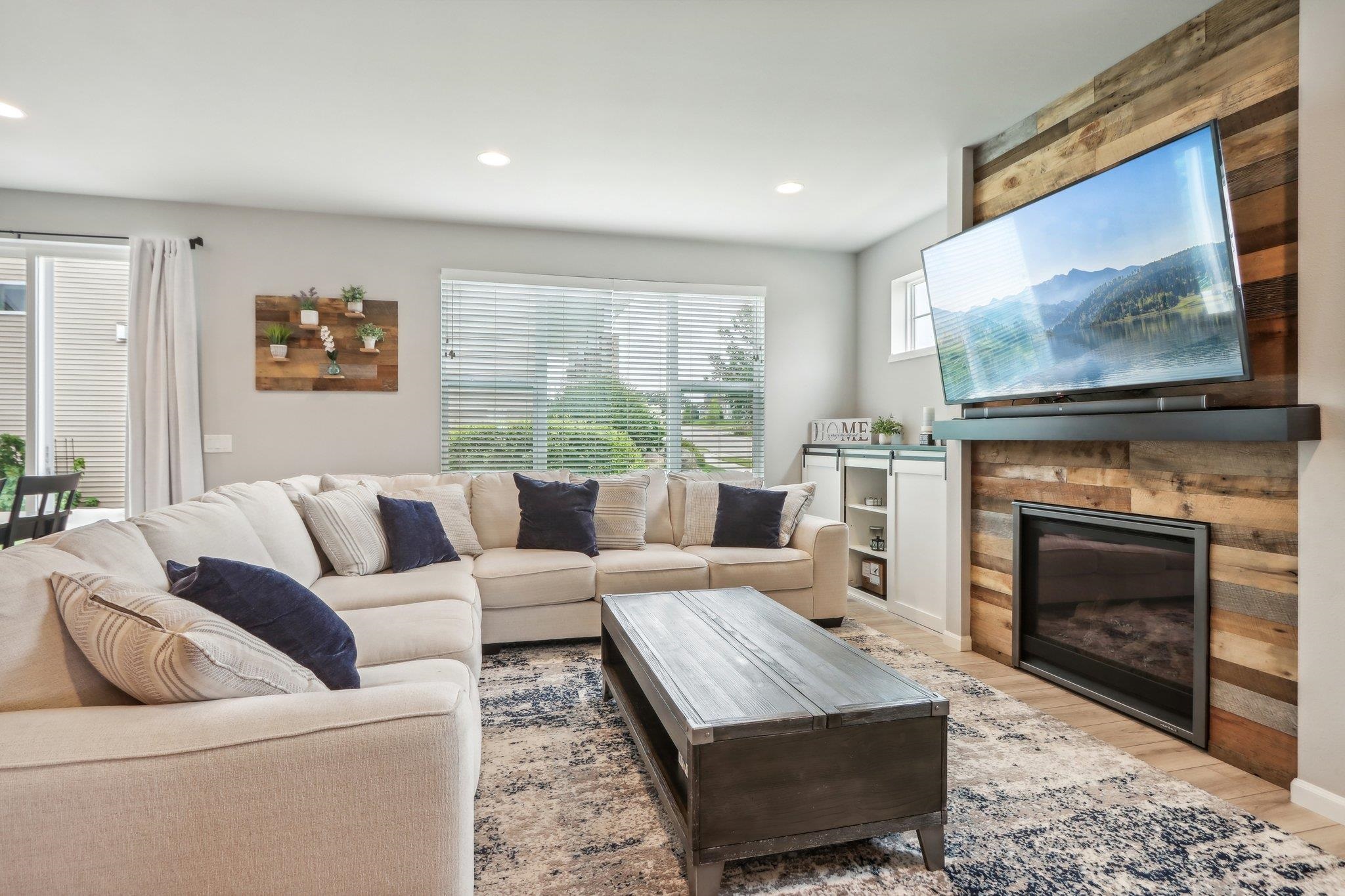 538 N Sugar Maple Lane