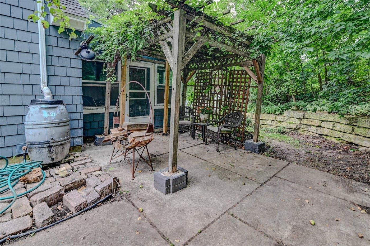 5709 Hammersley Road