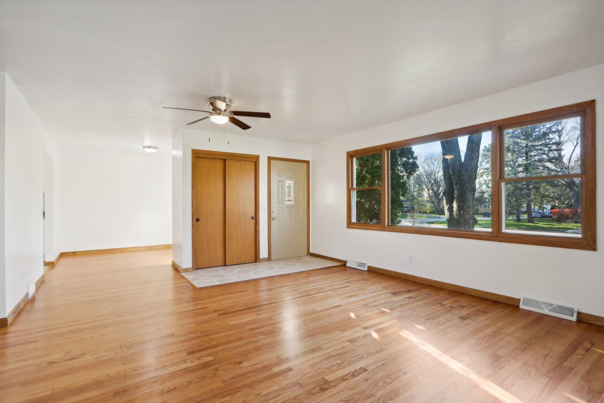 5313 Main Street