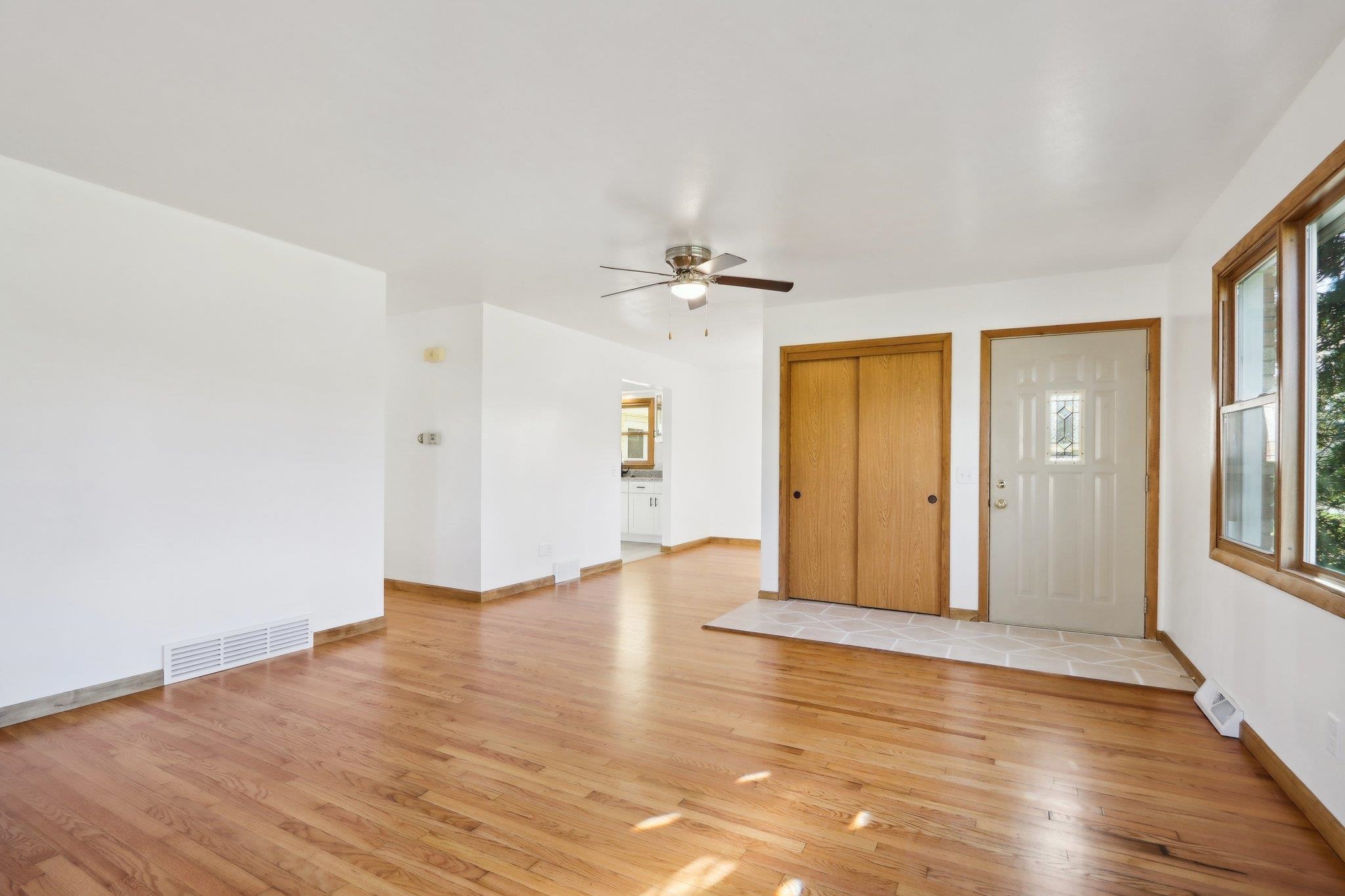 5313 Main Street