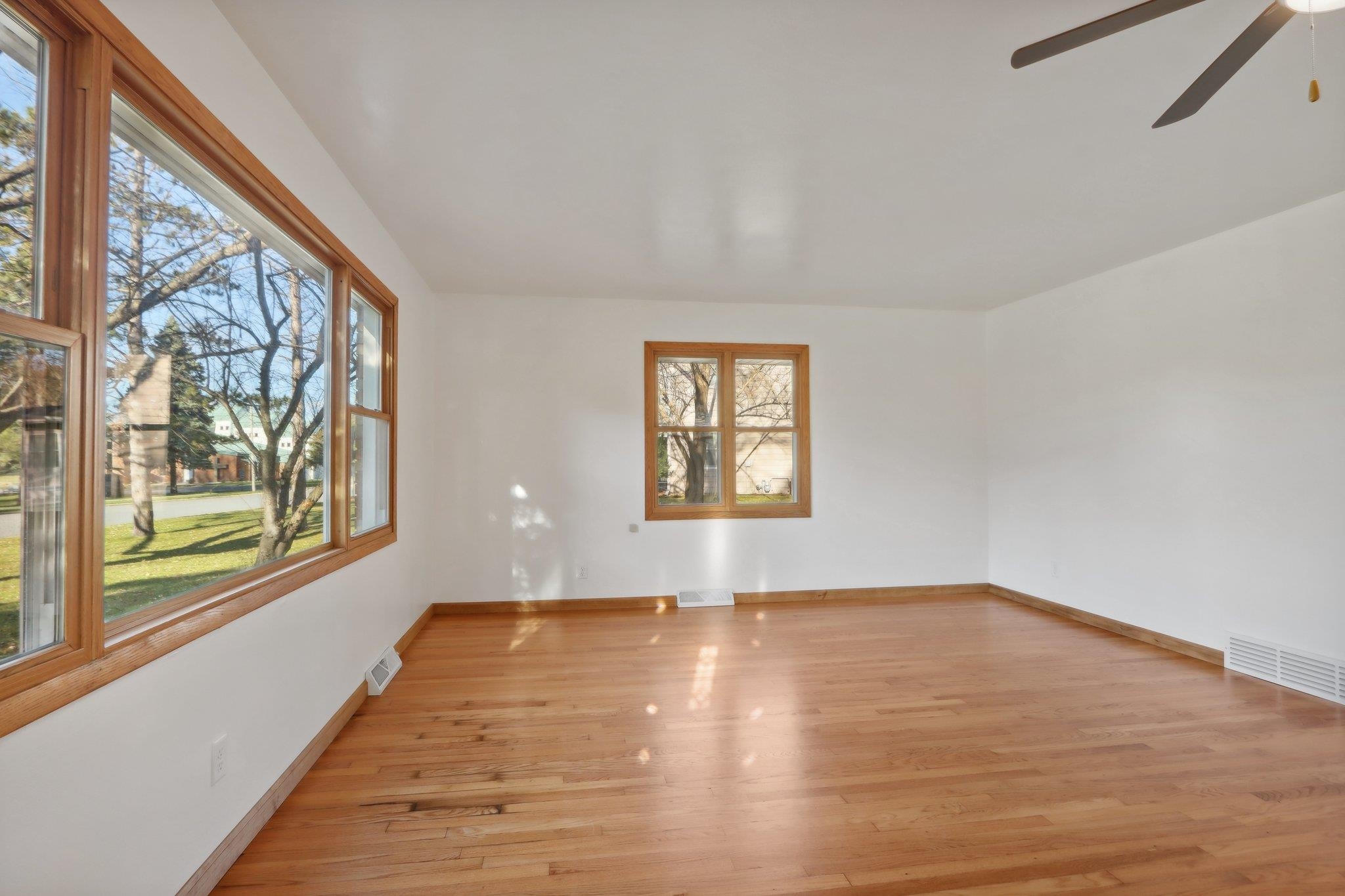 5313 Main Street
