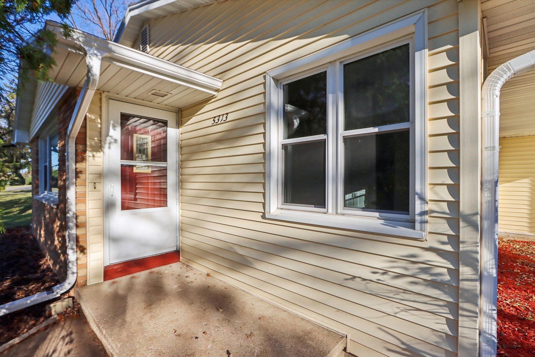5313 Main Street