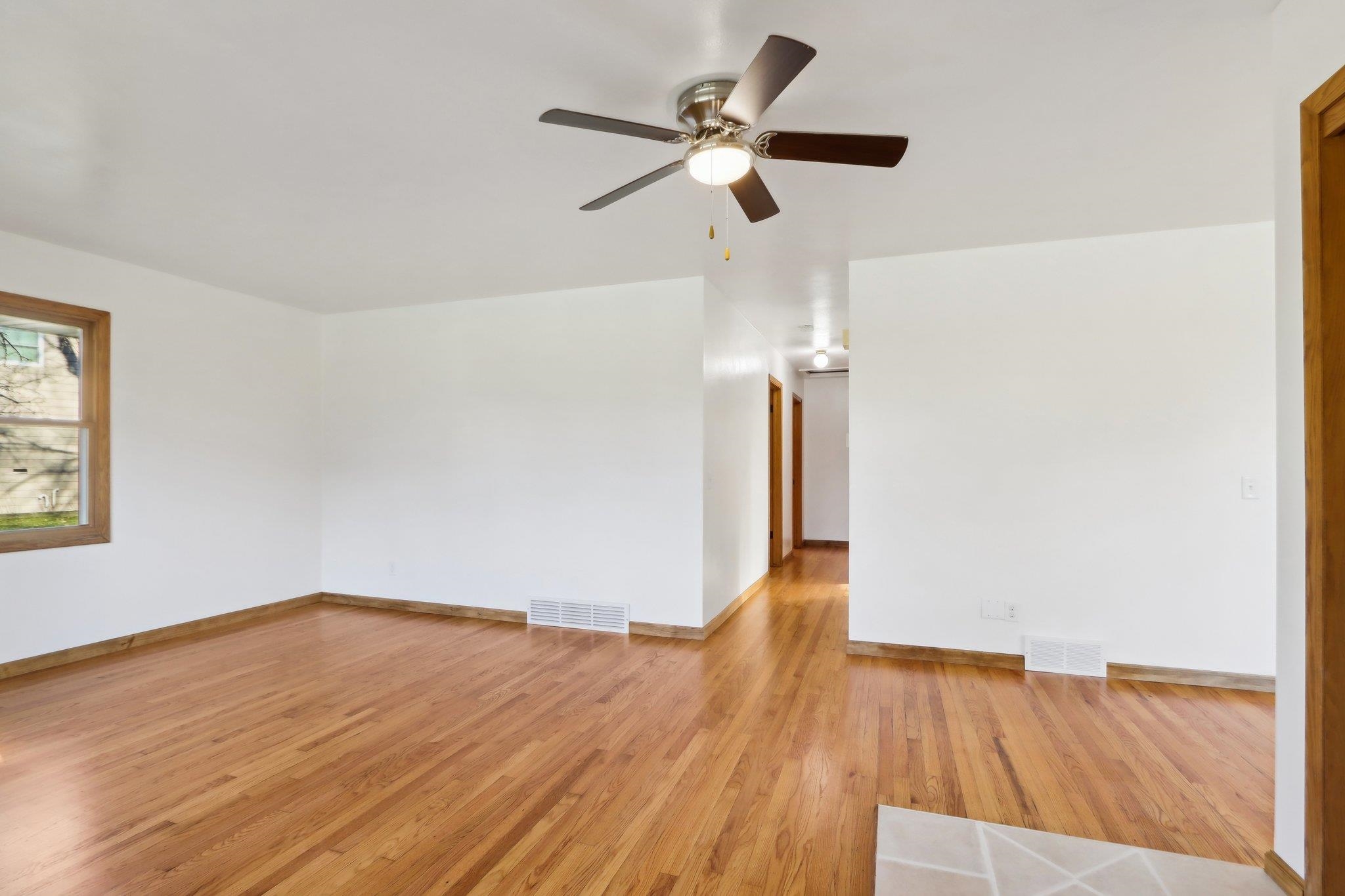 5313 Main Street