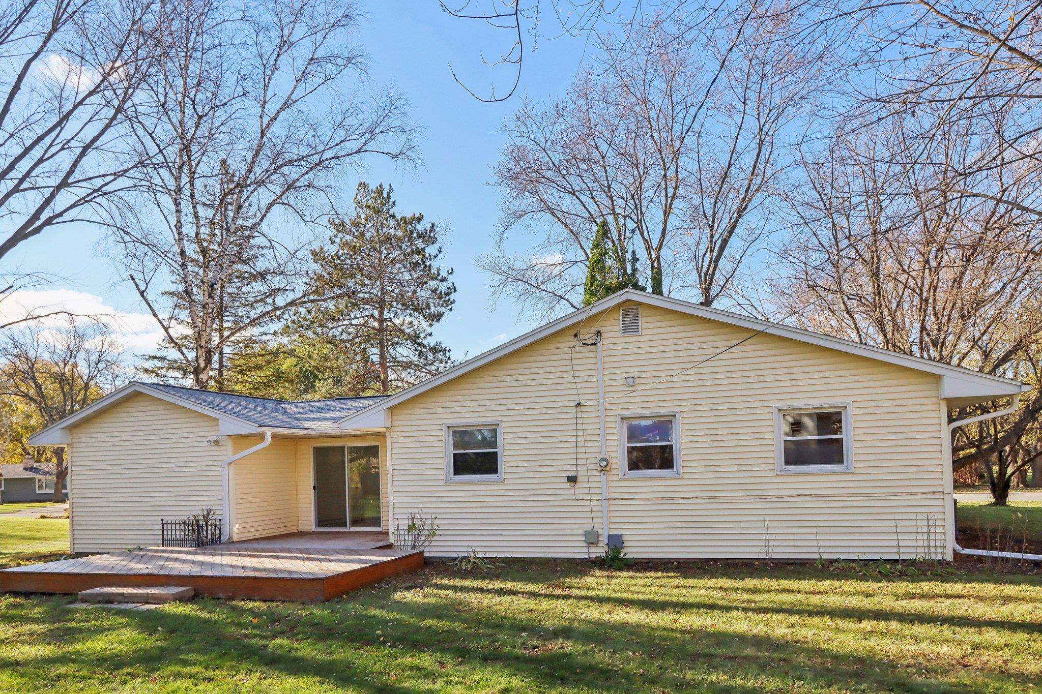 5313 Main Street