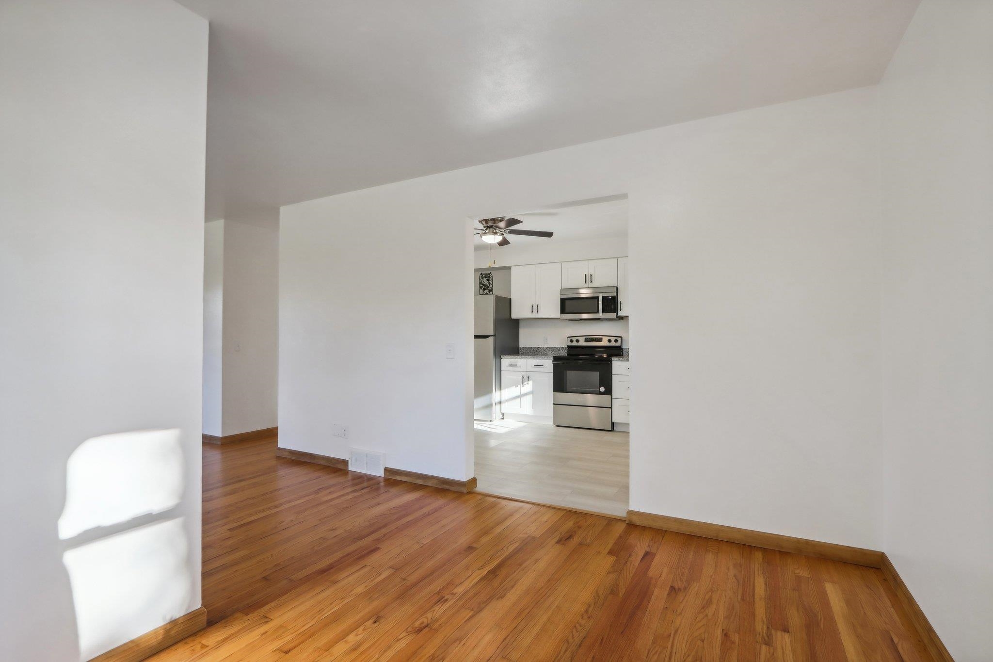 5313 Main Street