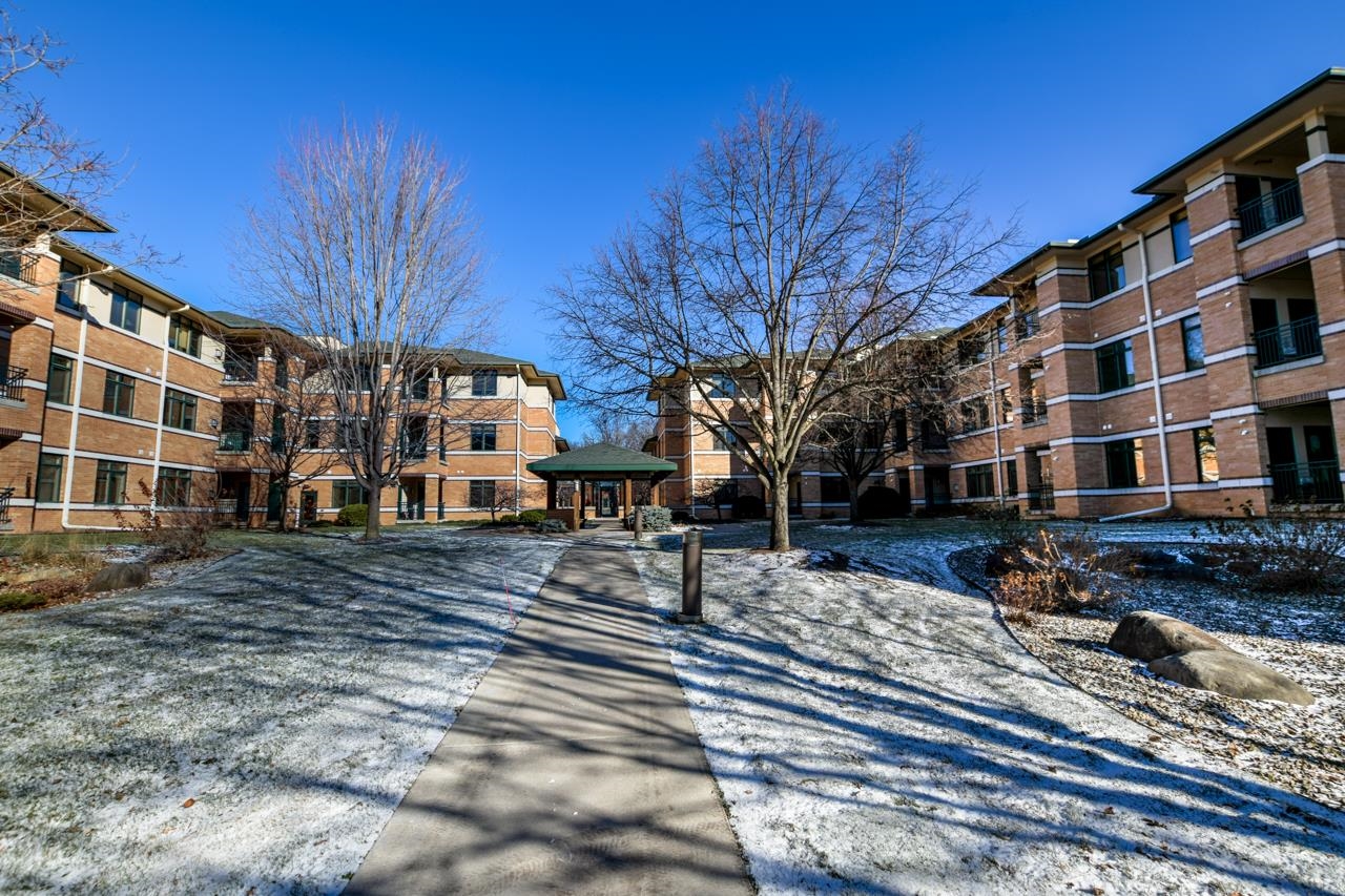 6767 Frank Lloyd Wright Avenue 108