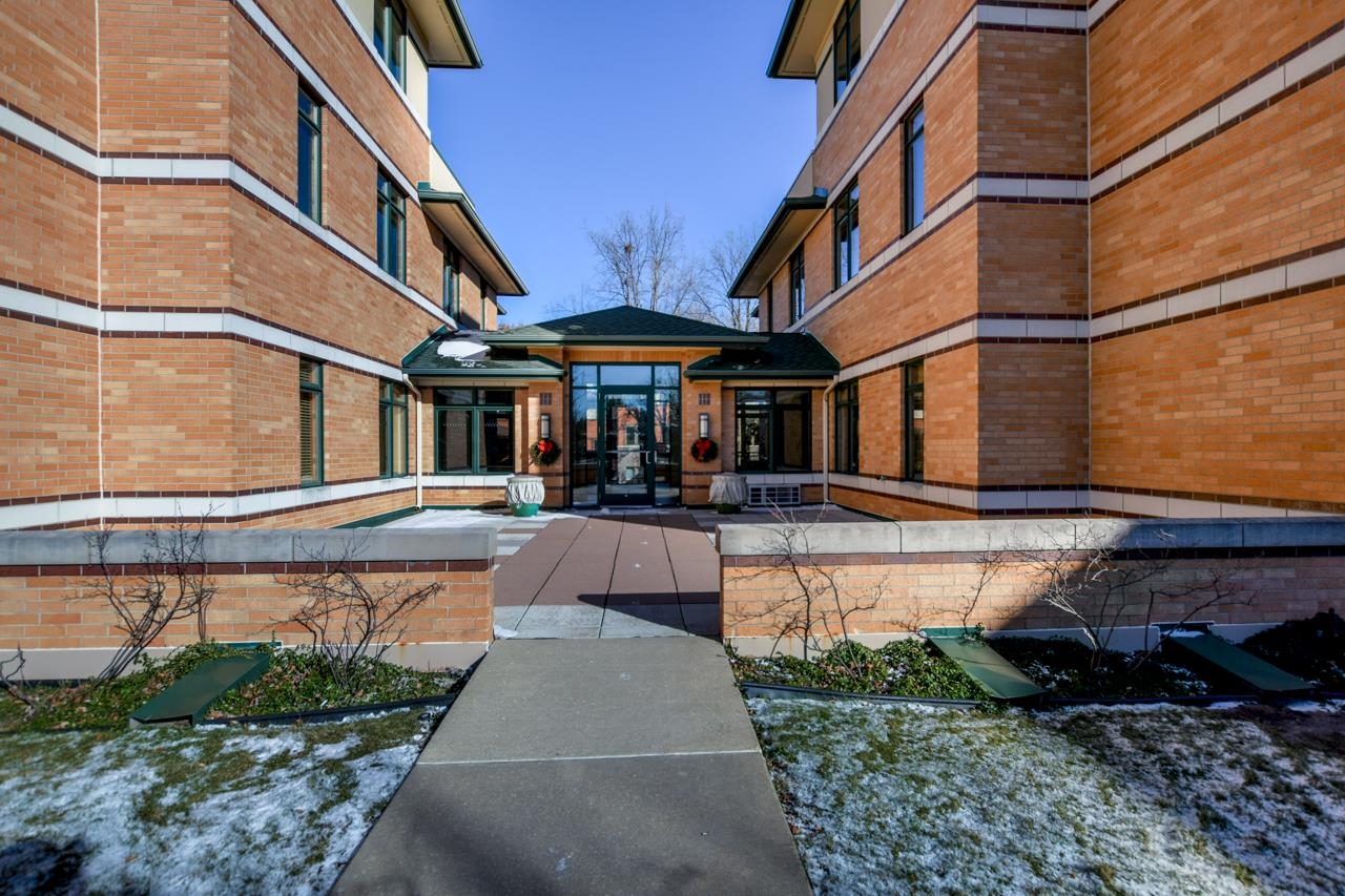 6767 Frank Lloyd Wright Avenue 108