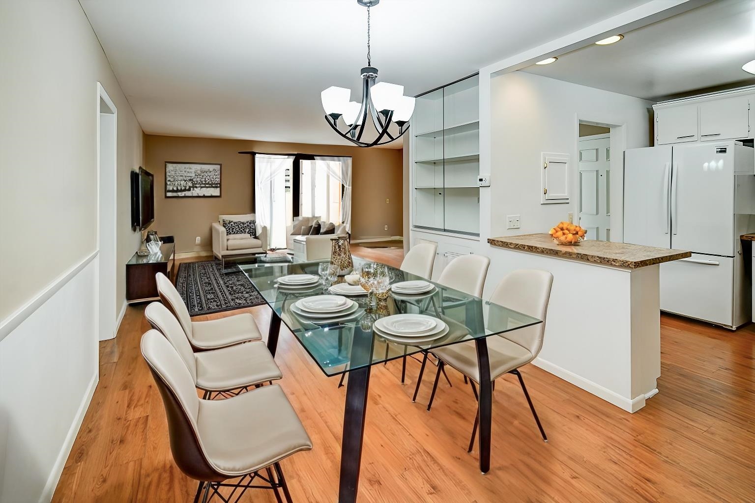 6 Heritage Circle 4